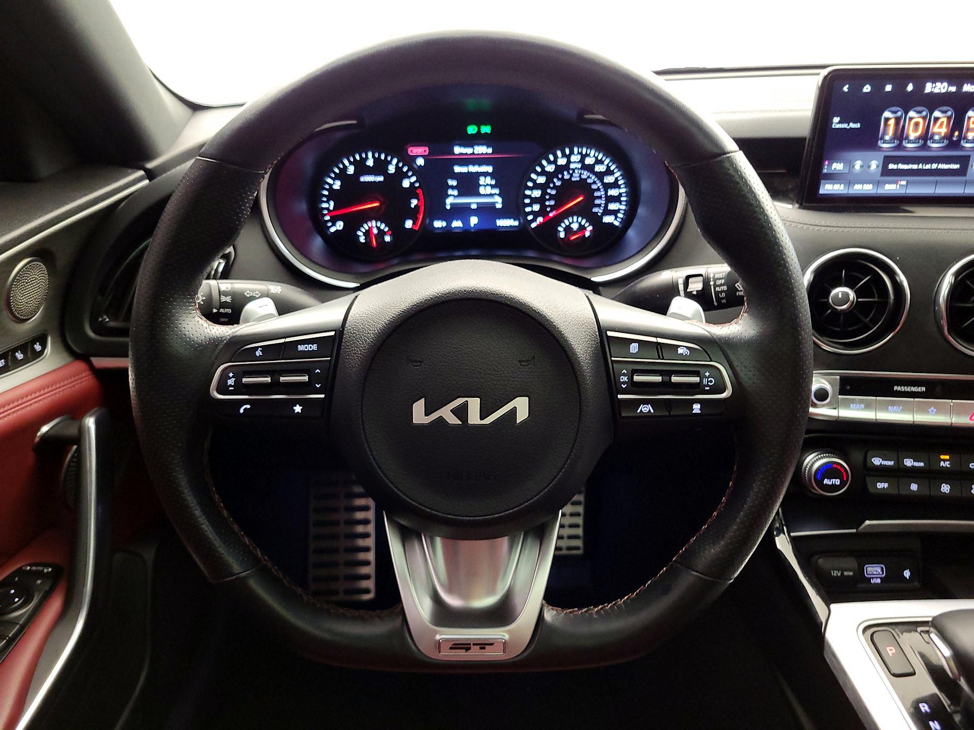 Thumbnail: 2023 Kia Stinger - 10