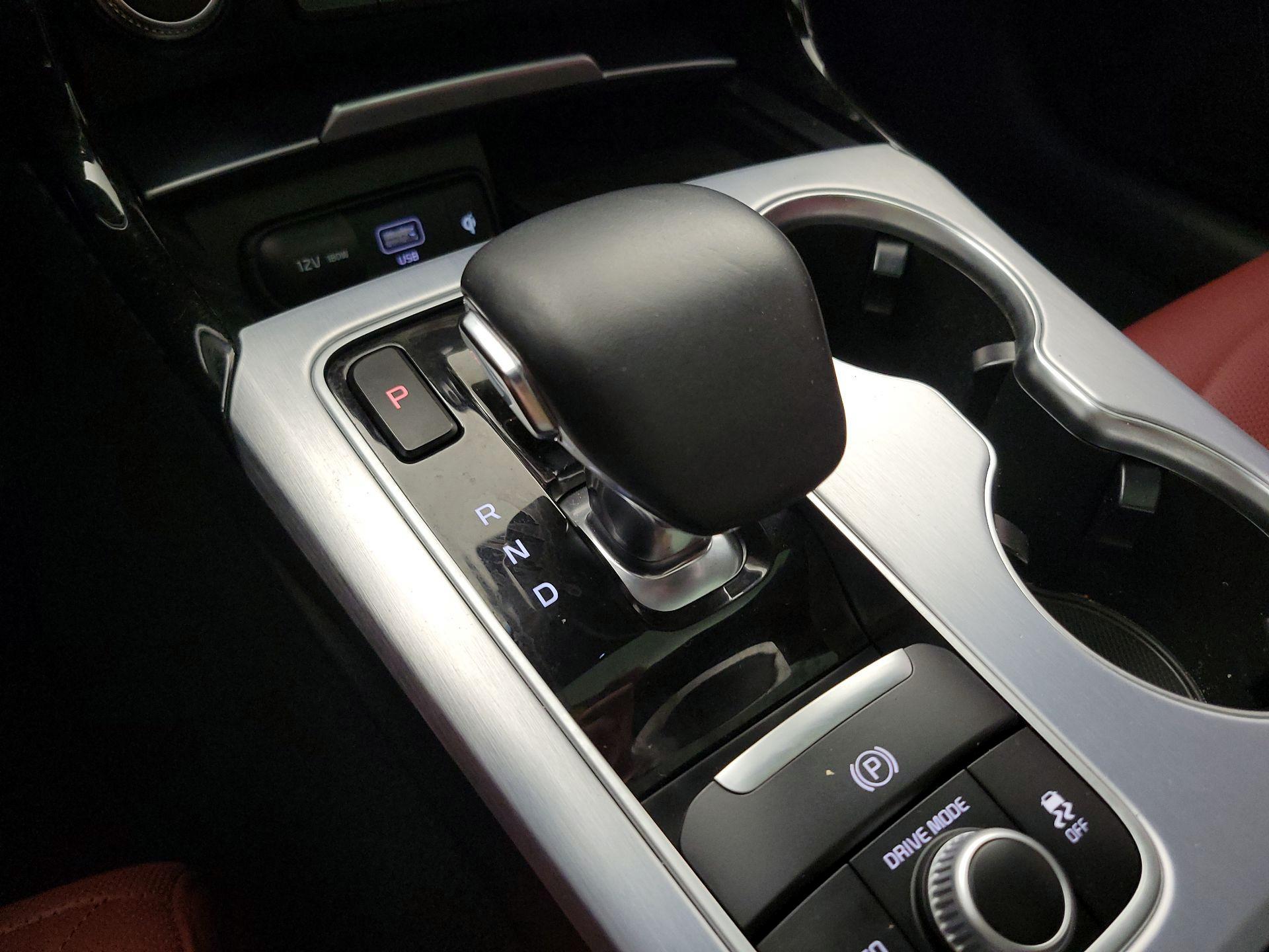 Thumbnail: 2023 Kia Stinger - 18