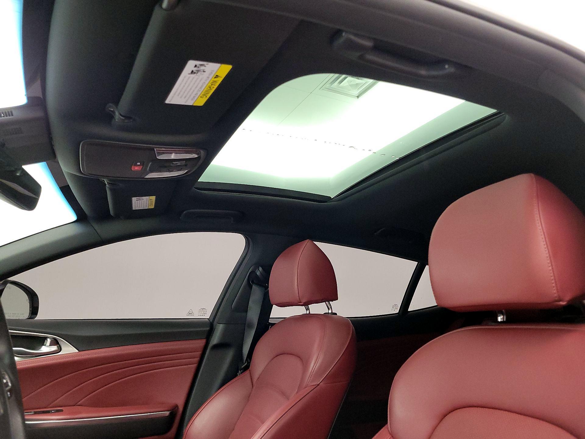 Thumbnail: 2023 Kia Stinger - 20
