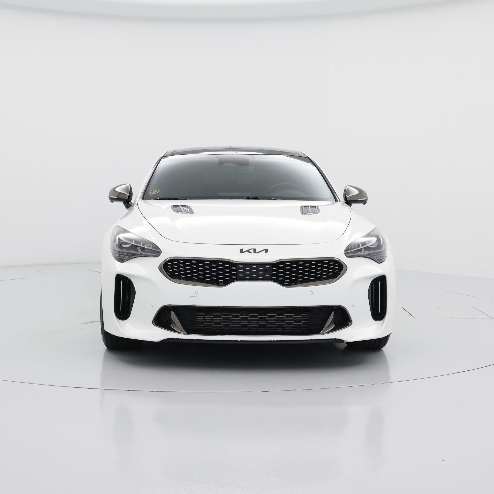 Thumbnail: 2023 Kia Stinger - 5