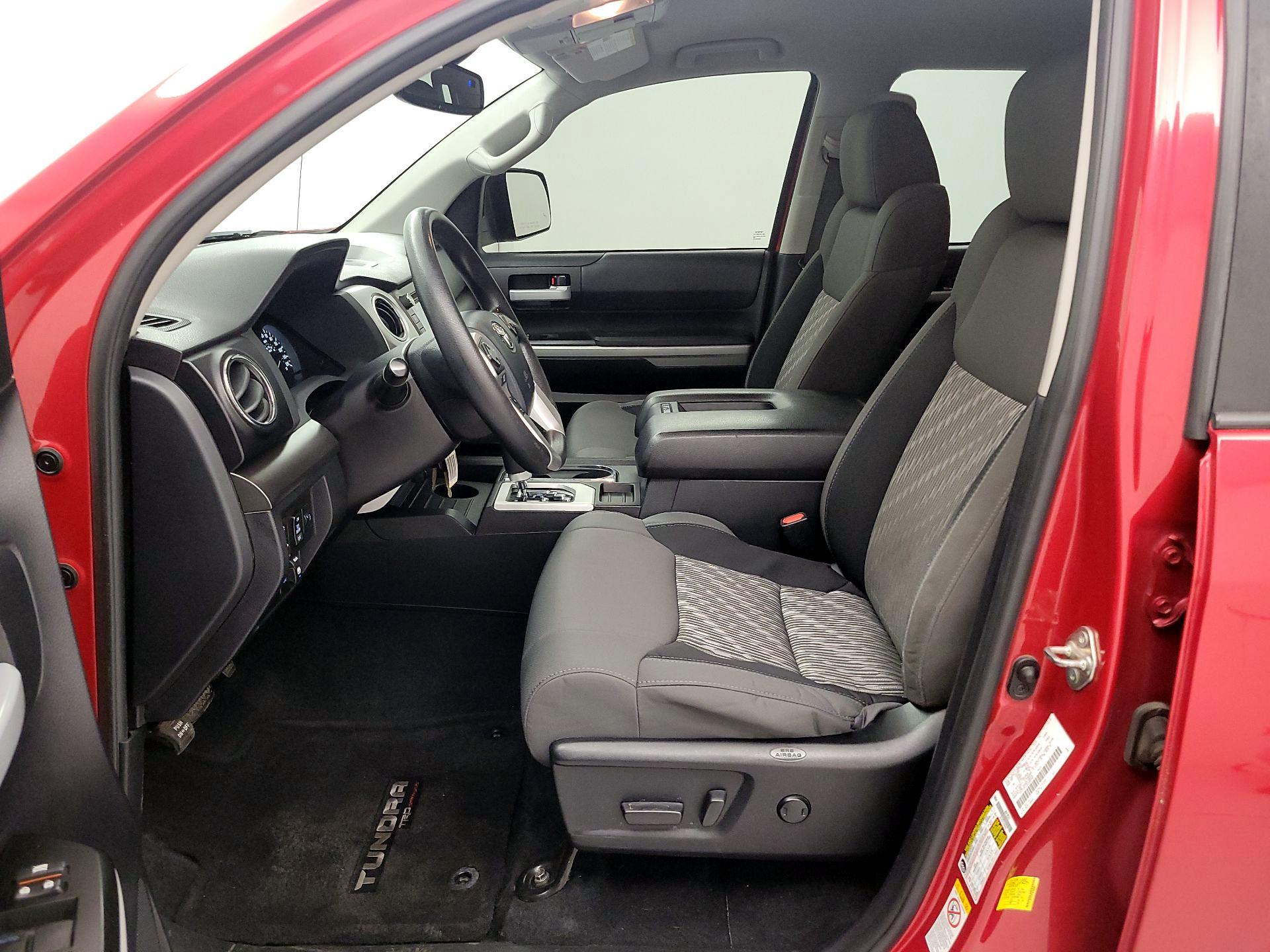 Thumbnail: 2019 Toyota Tundra - 11