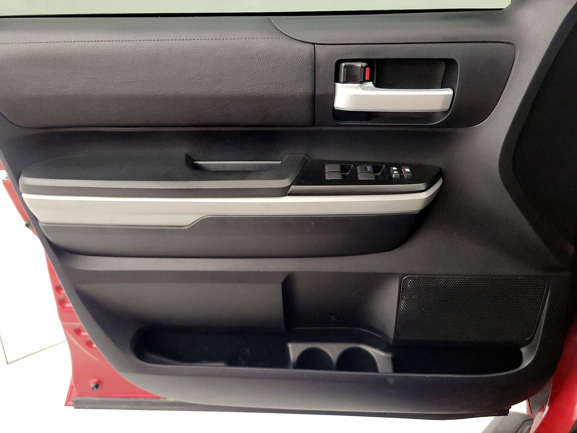 Thumbnail: 2019 Toyota Tundra - 12