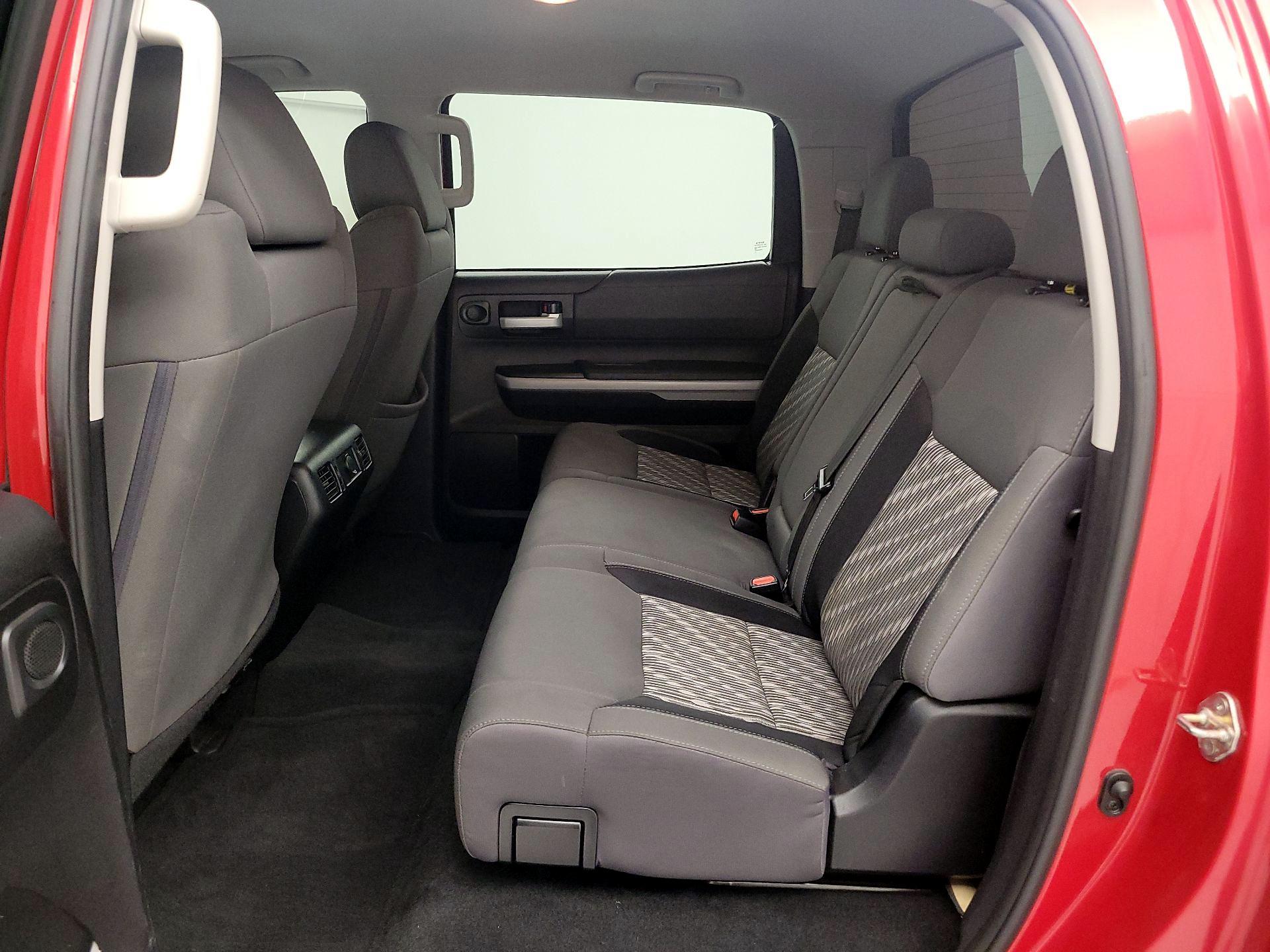 Thumbnail: 2019 Toyota Tundra - 19