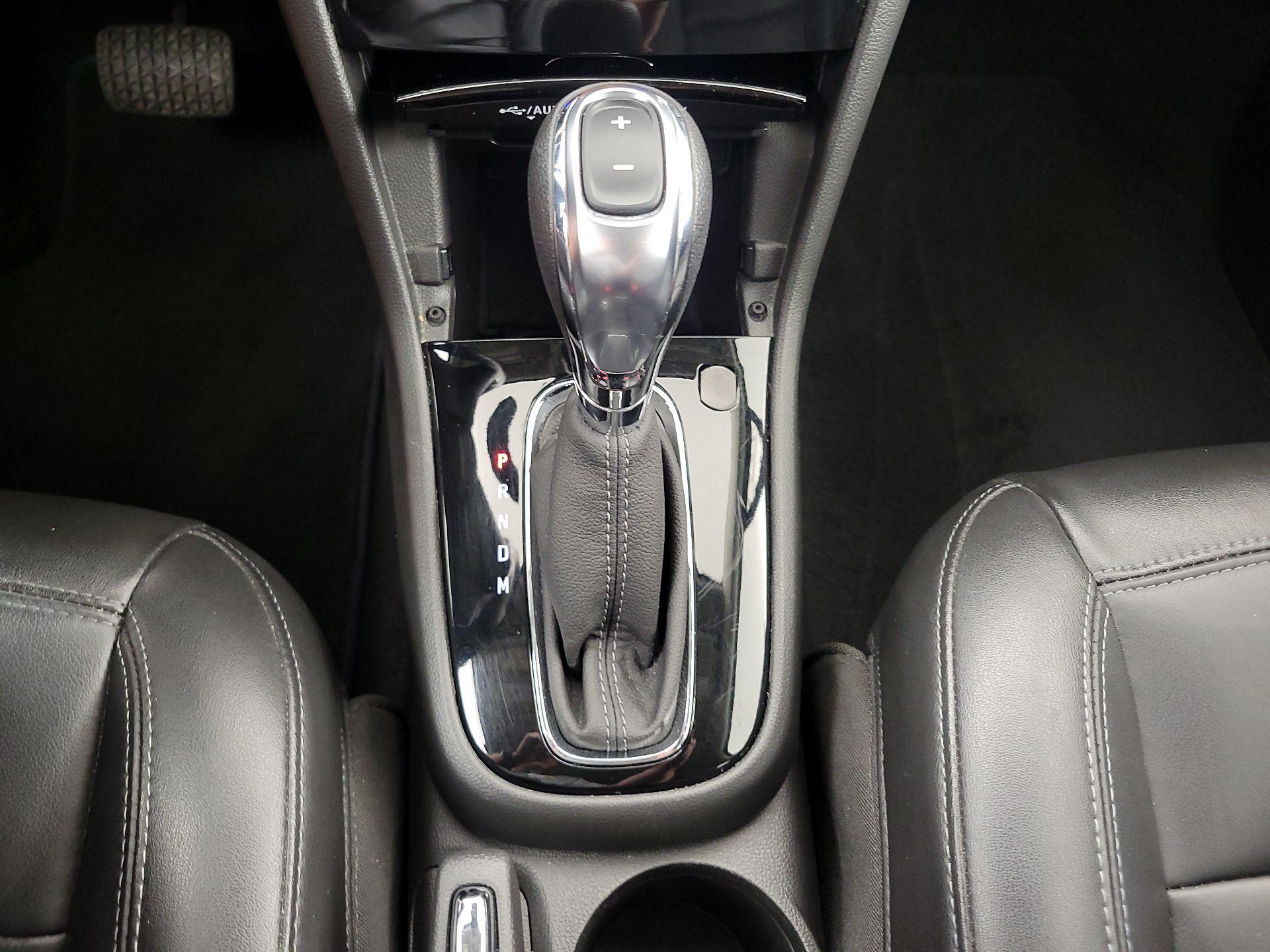 Thumbnail: 2019 Buick Encore - 17