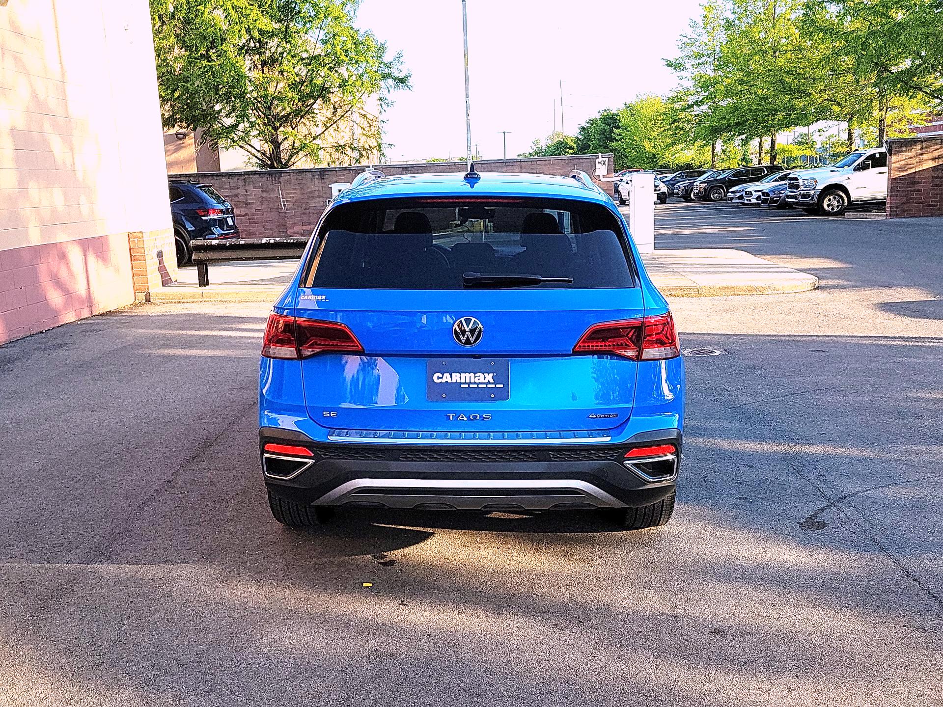 Thumbnail: 2022 Volkswagen Taos - 6