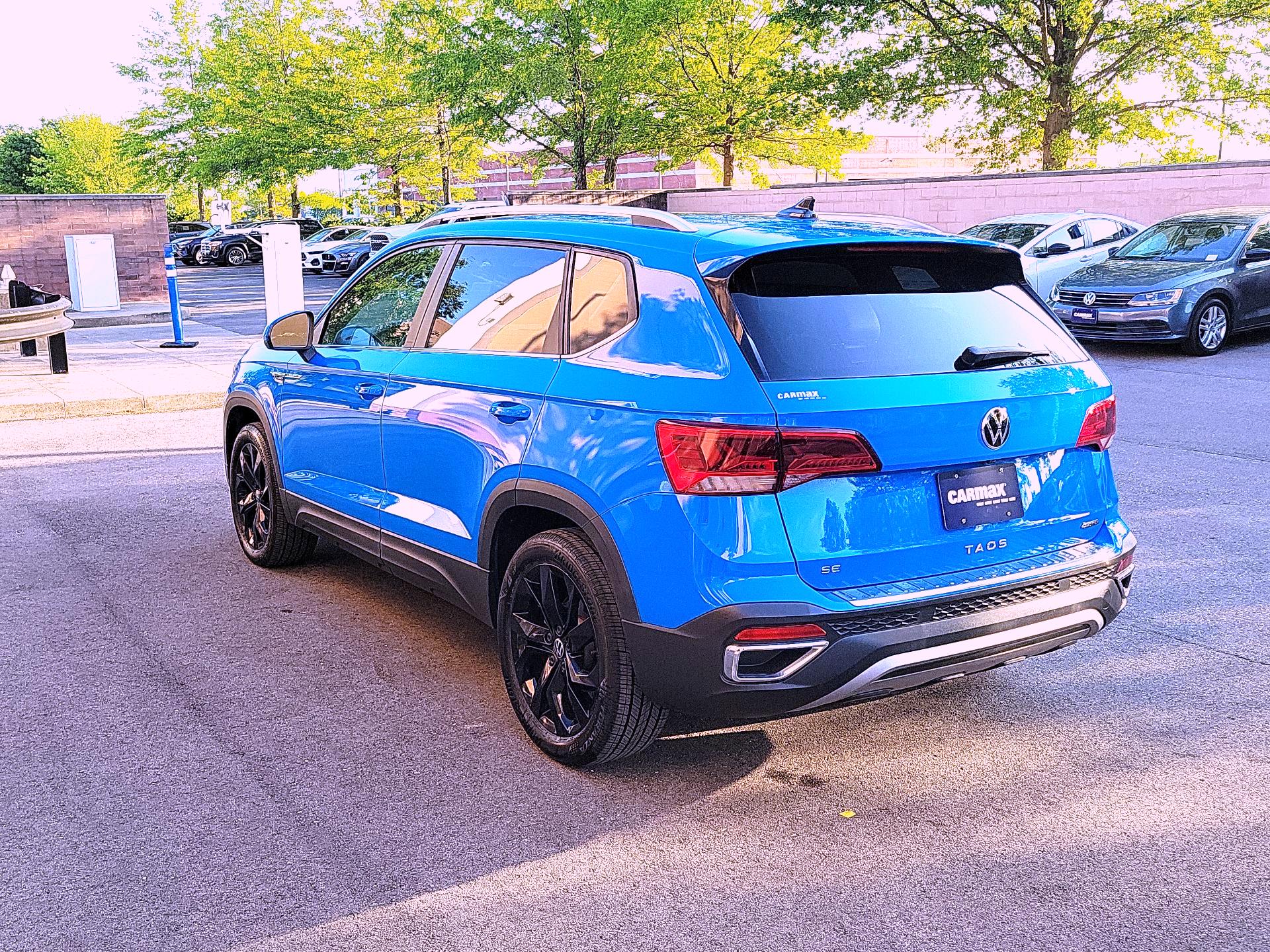 Thumbnail: 2022 Volkswagen Taos - 7