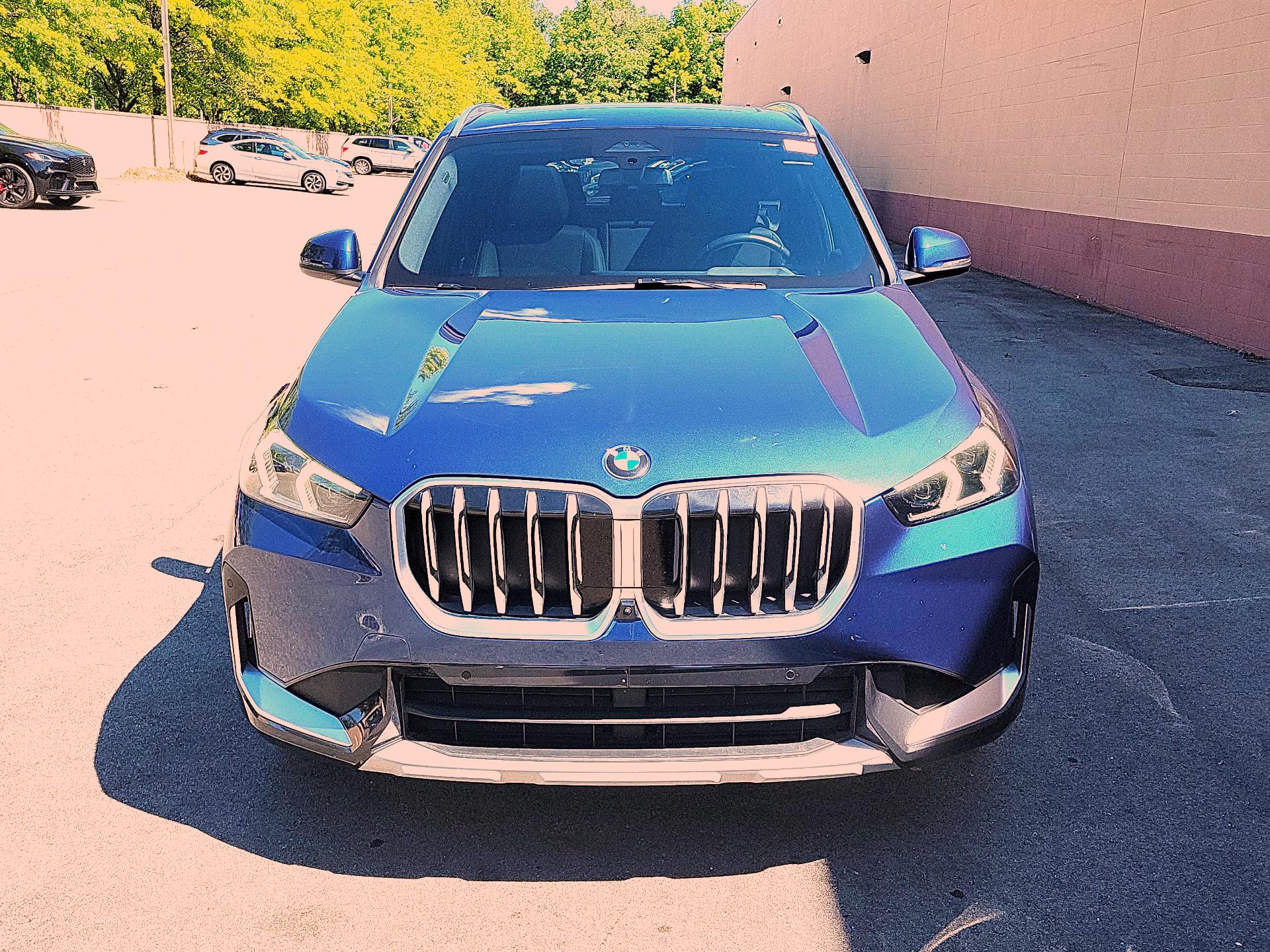 Thumbnail: 2025 BMW X1 - 2