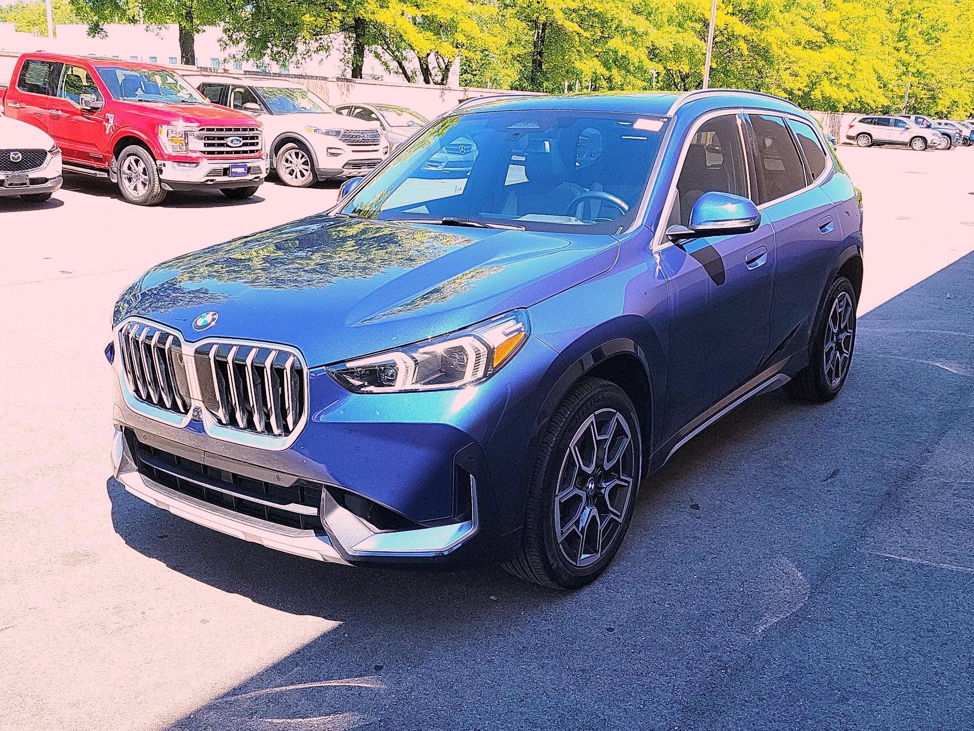 Thumbnail: 2025 BMW X1 - 3