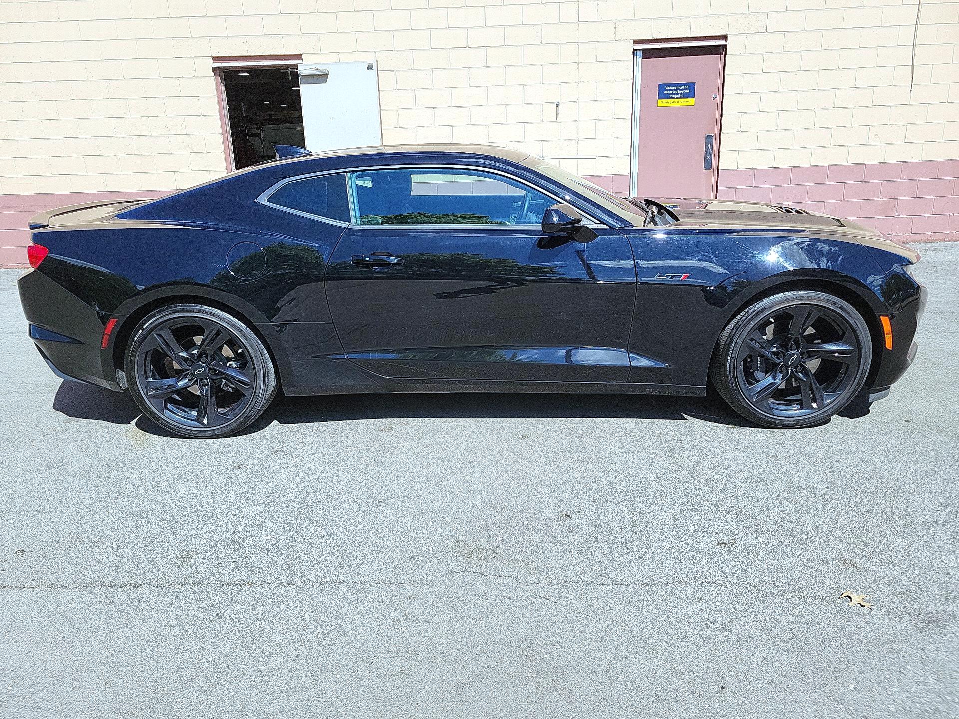 Thumbnail: 2021 Chevrolet Camaro - 4