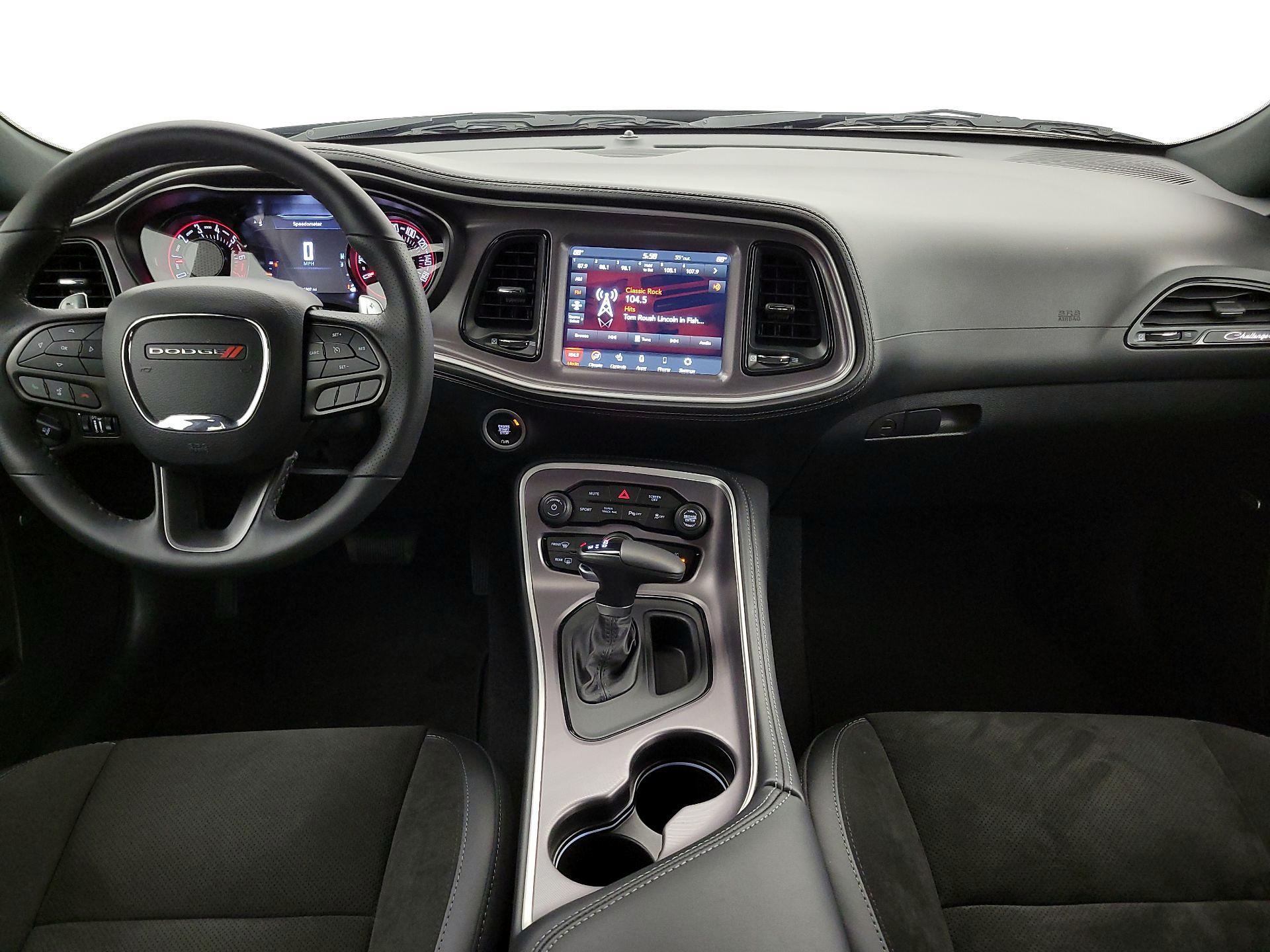 Thumbnail: 2022 Dodge Challenger - 9