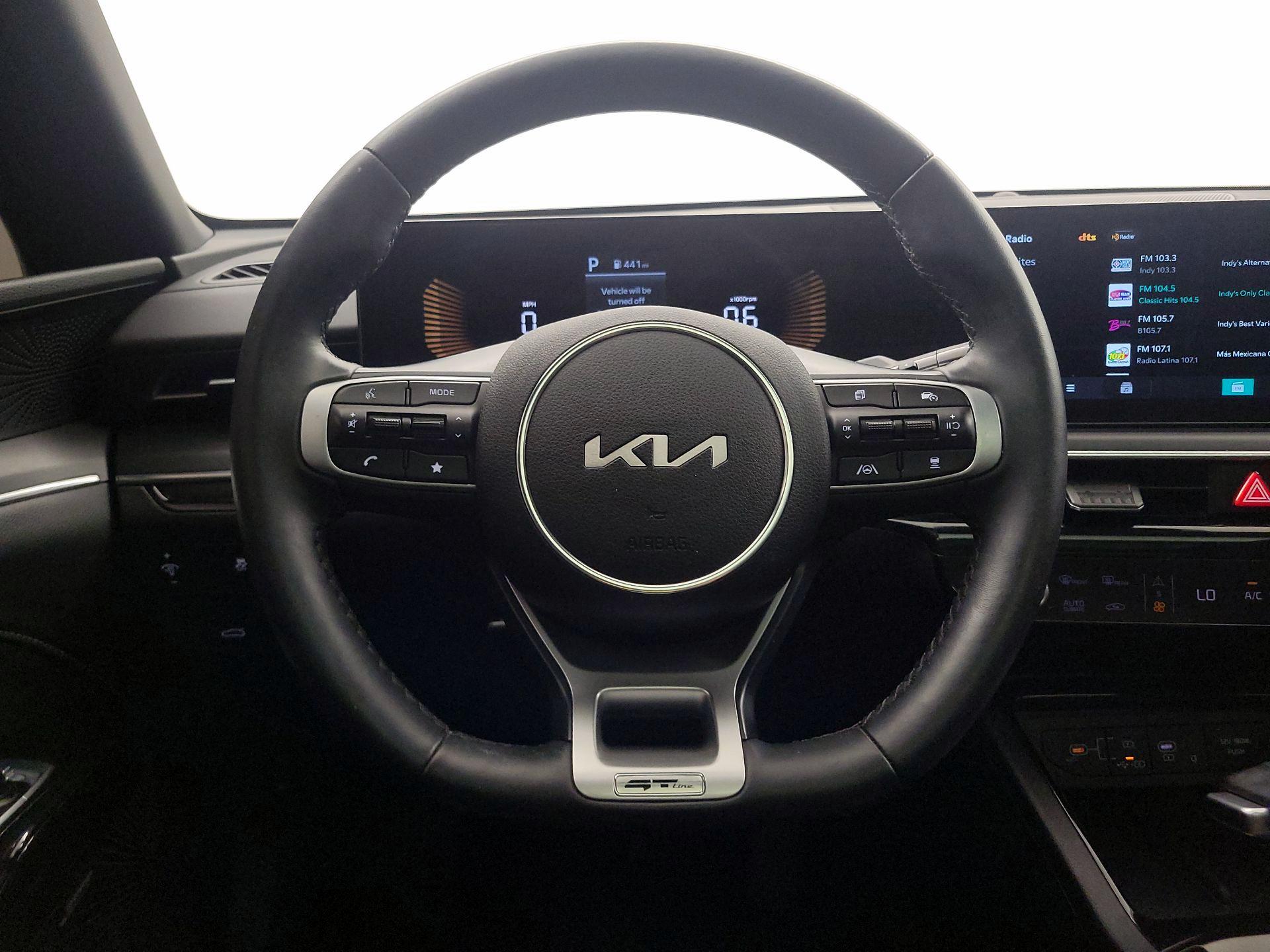 Thumbnail: 2025 Kia K5 - 10
