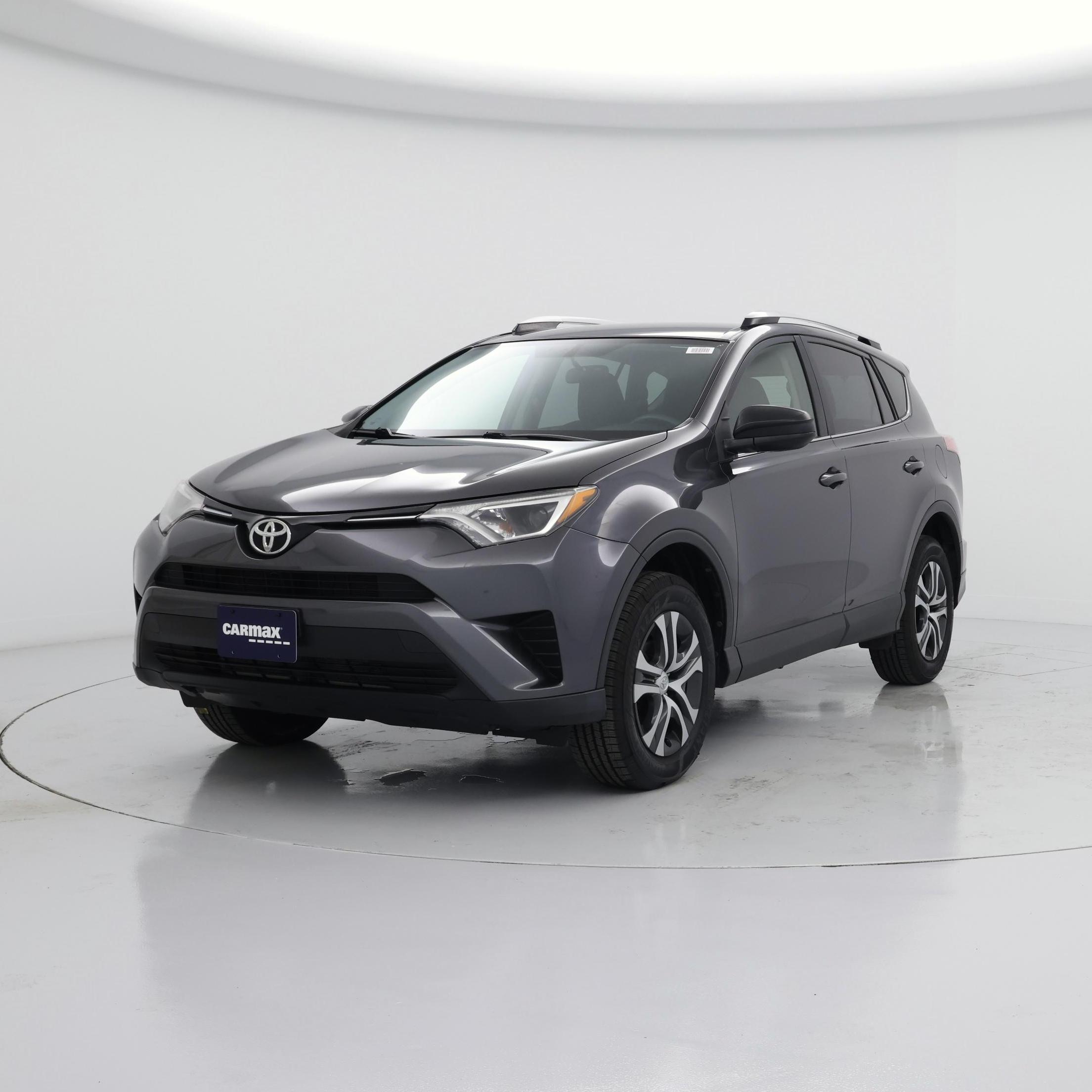 Thumbnail: 2016 Toyota RAV4 - 4