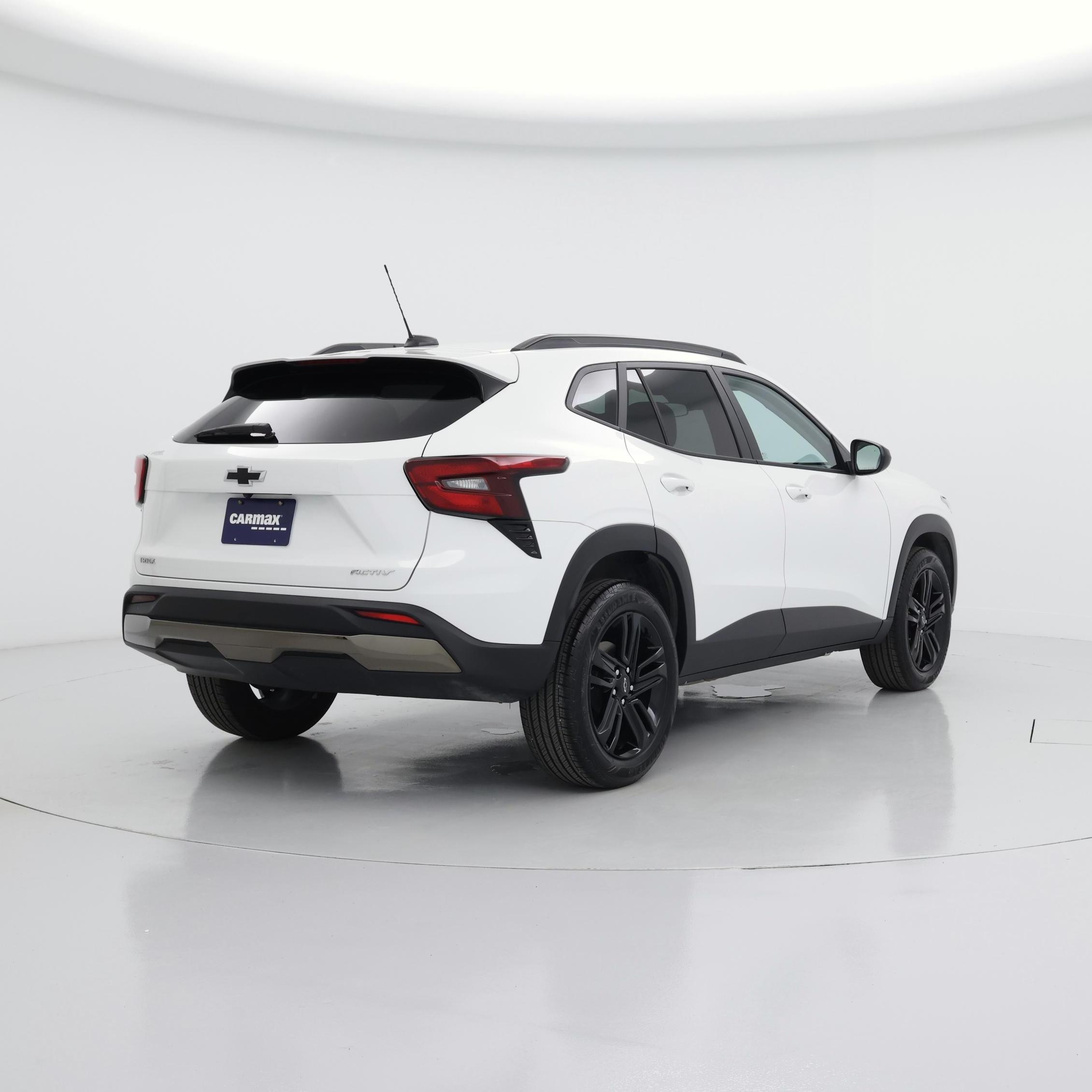 Thumbnail: 2025 Chevrolet Trax - 8