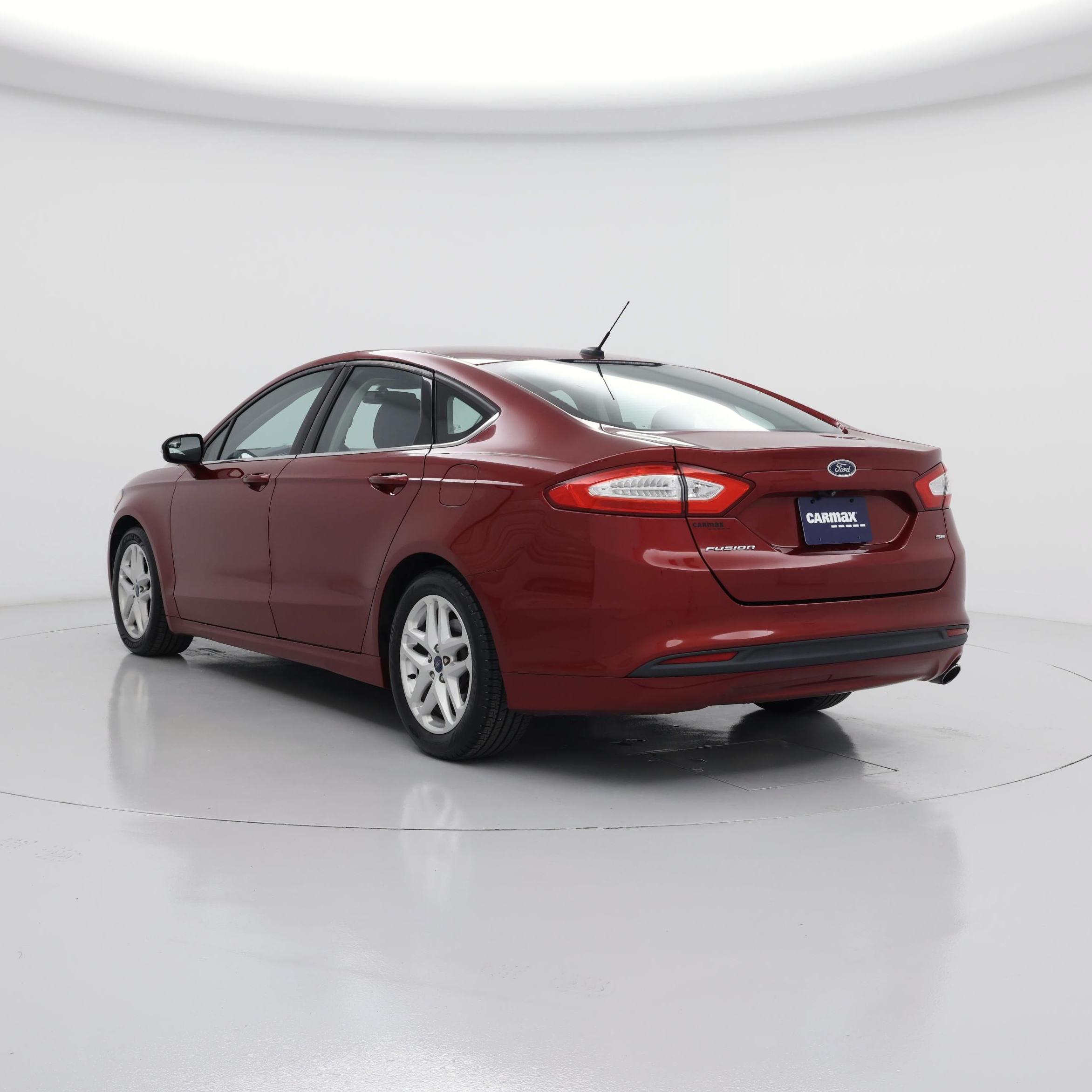 Thumbnail: 2016 Ford Fusion - 2