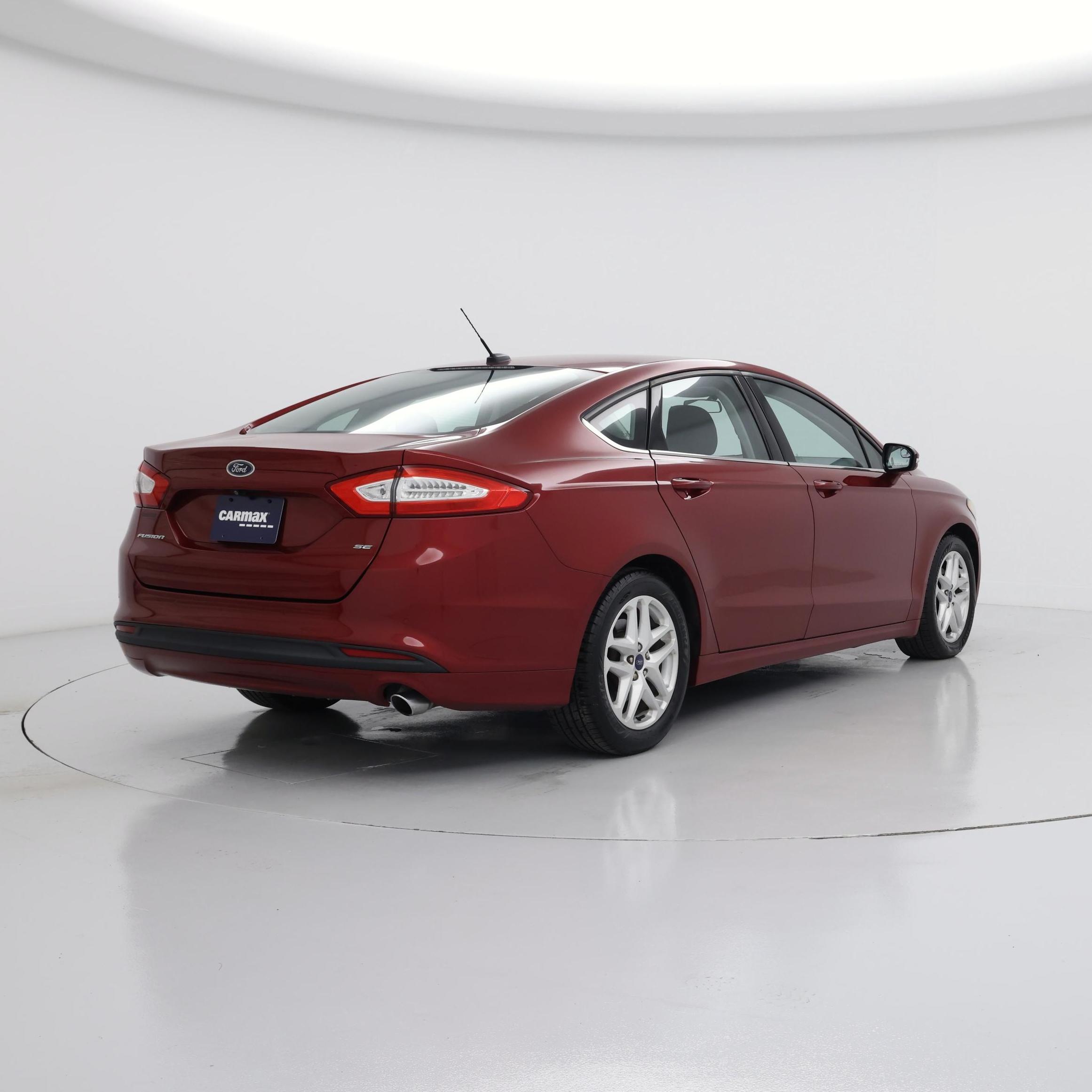Thumbnail: 2016 Ford Fusion - 8