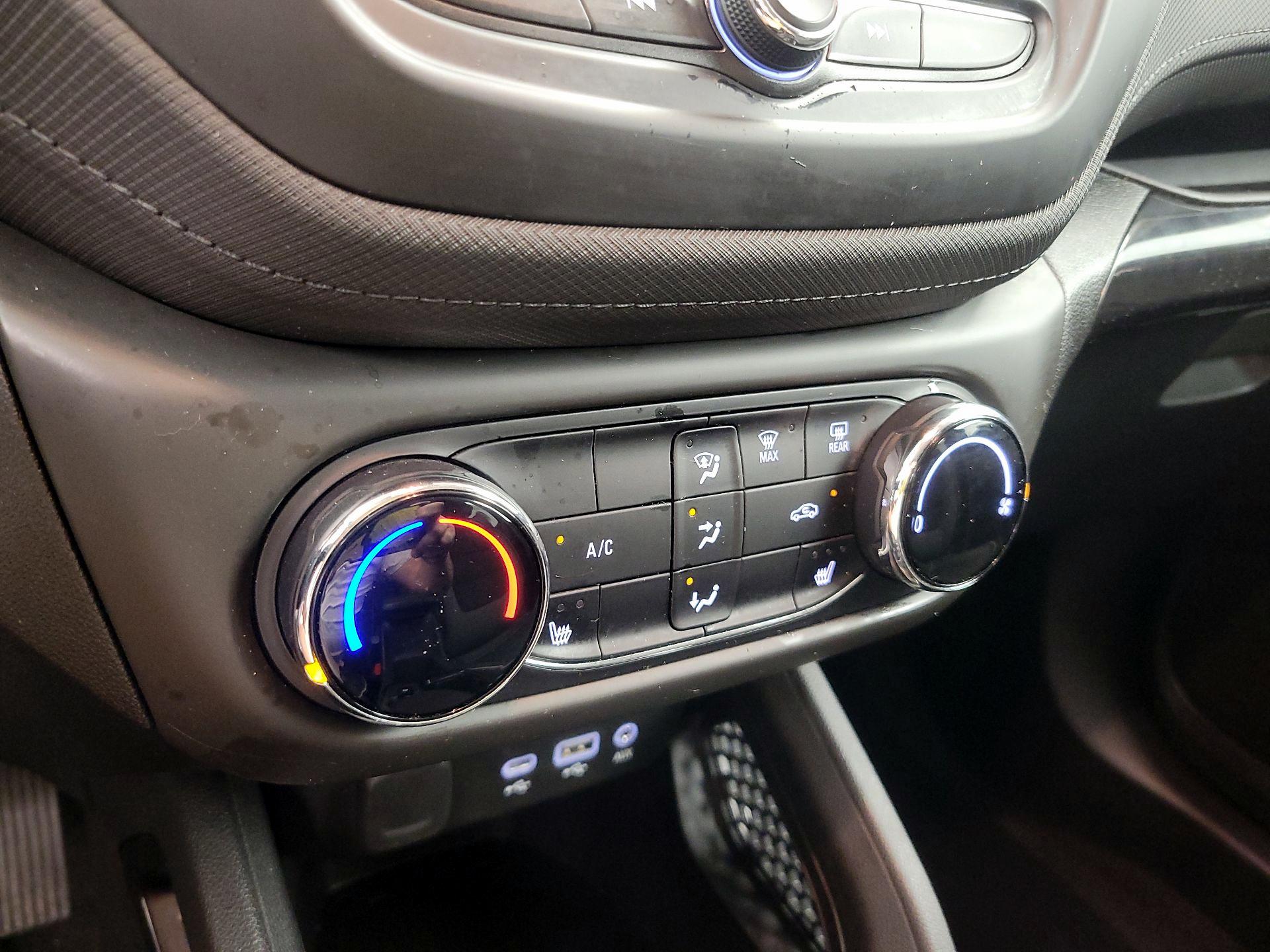 Thumbnail: 2021 Chevrolet TrailBlazer - 16