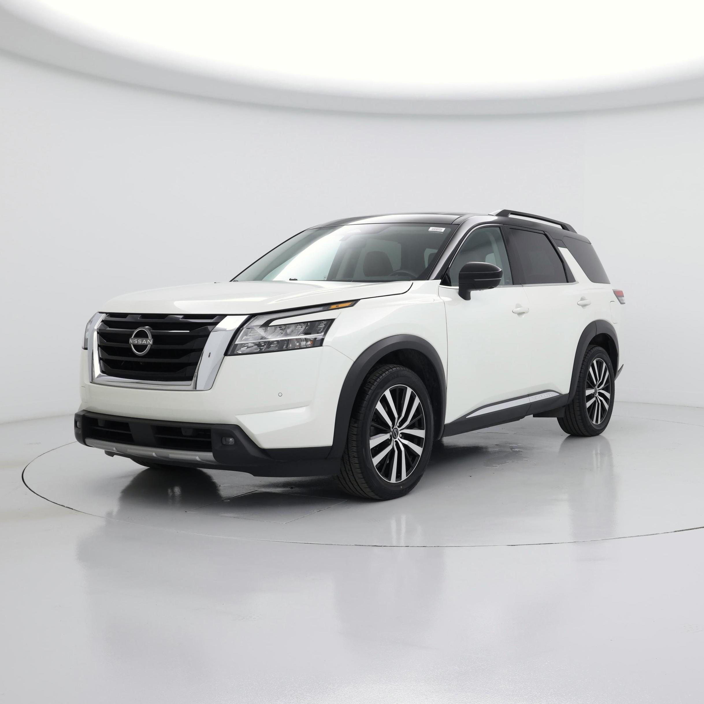 Thumbnail: 2023 Nissan Pathfinder - 4