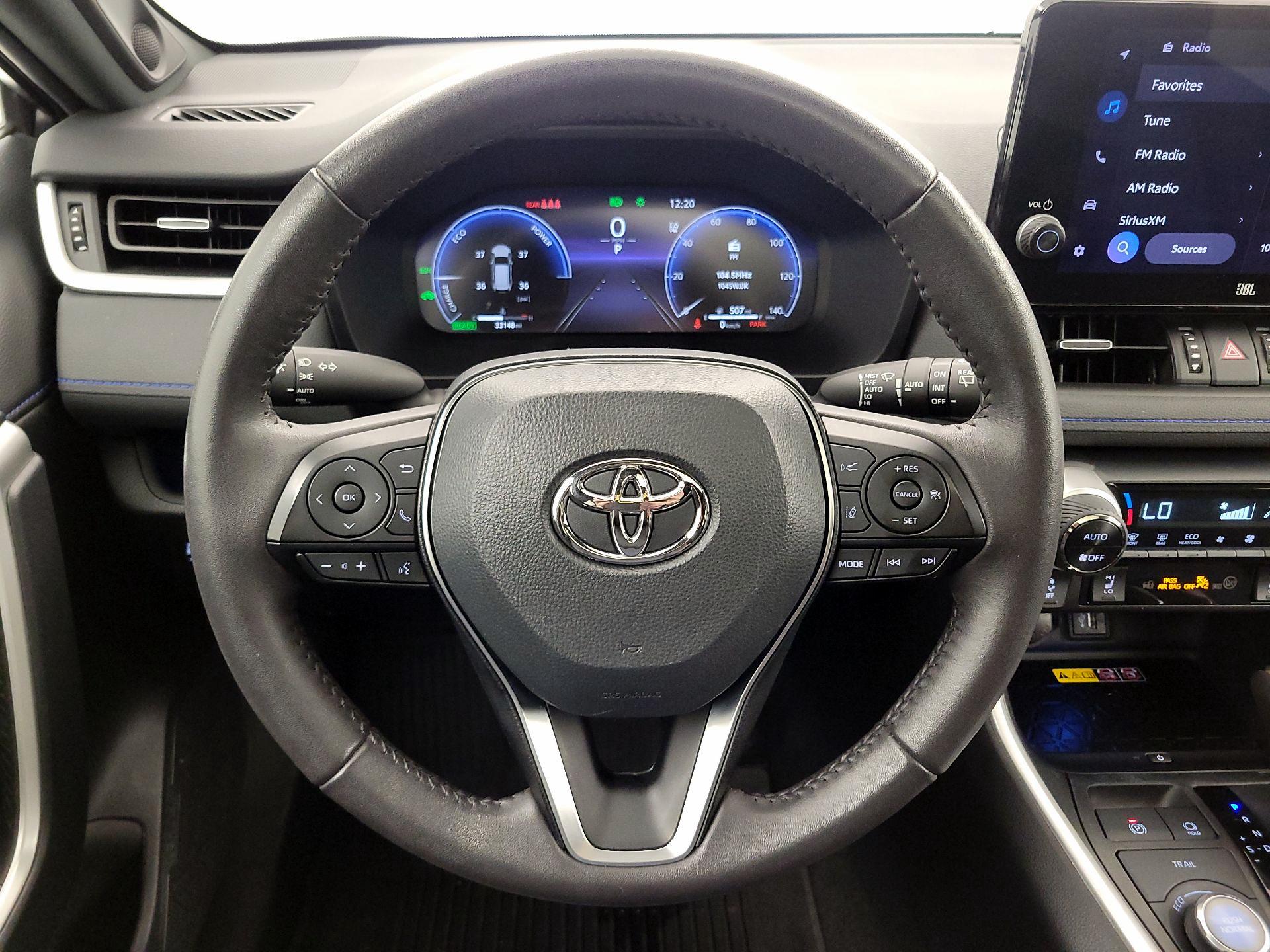 Thumbnail: 2025 Toyota RAV4 - 10