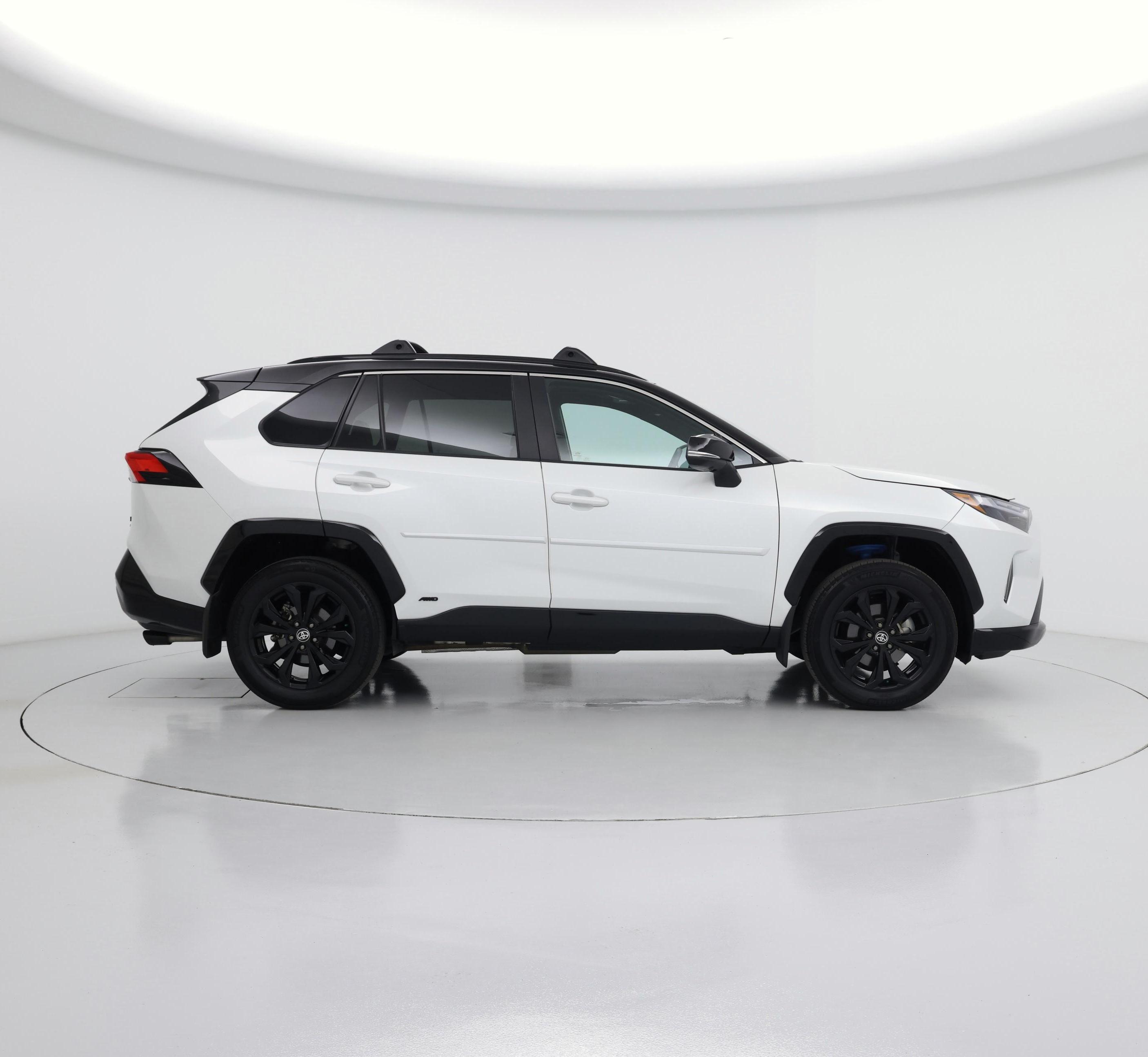 Thumbnail: 2025 Toyota RAV4 - 7