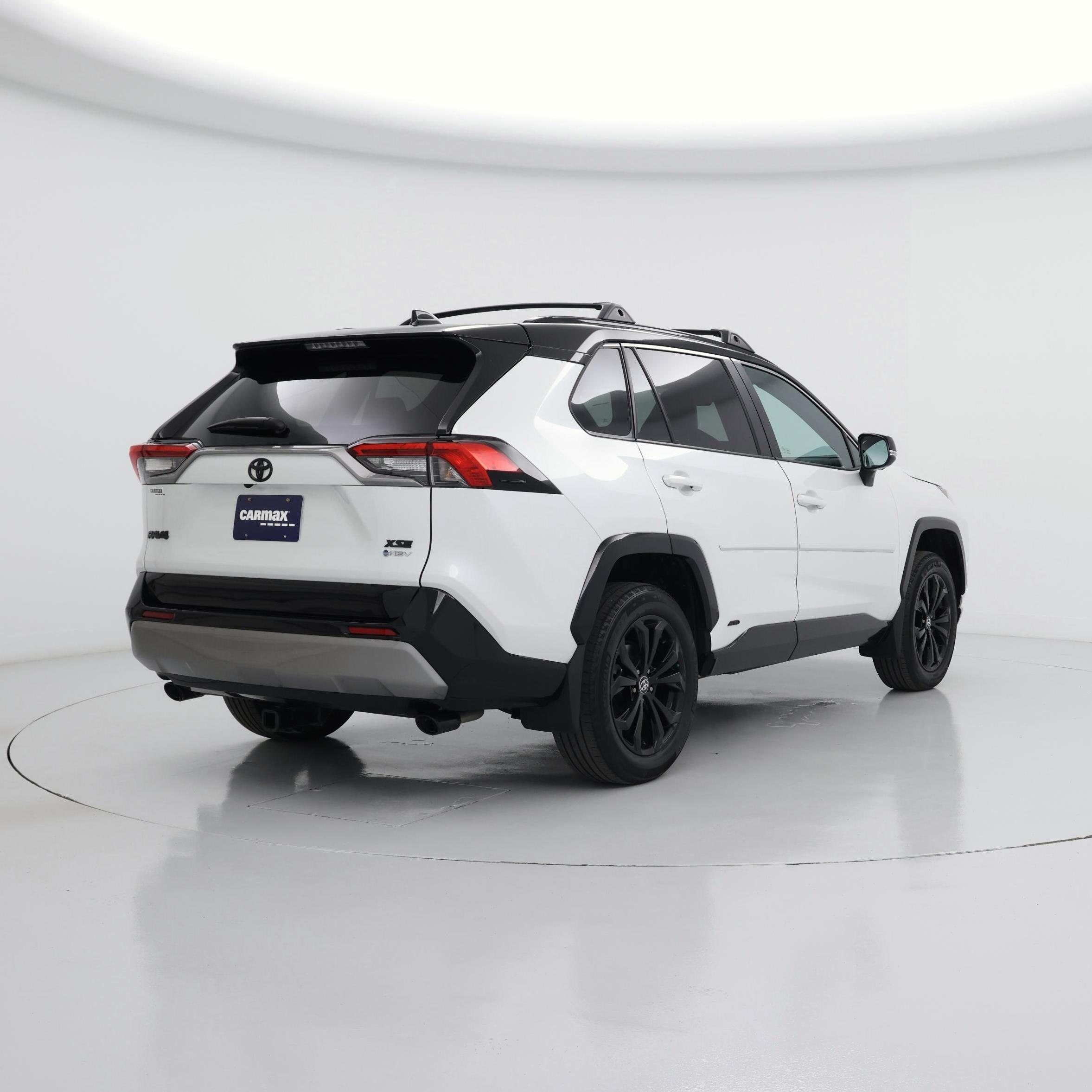 Thumbnail: 2025 Toyota RAV4 - 8