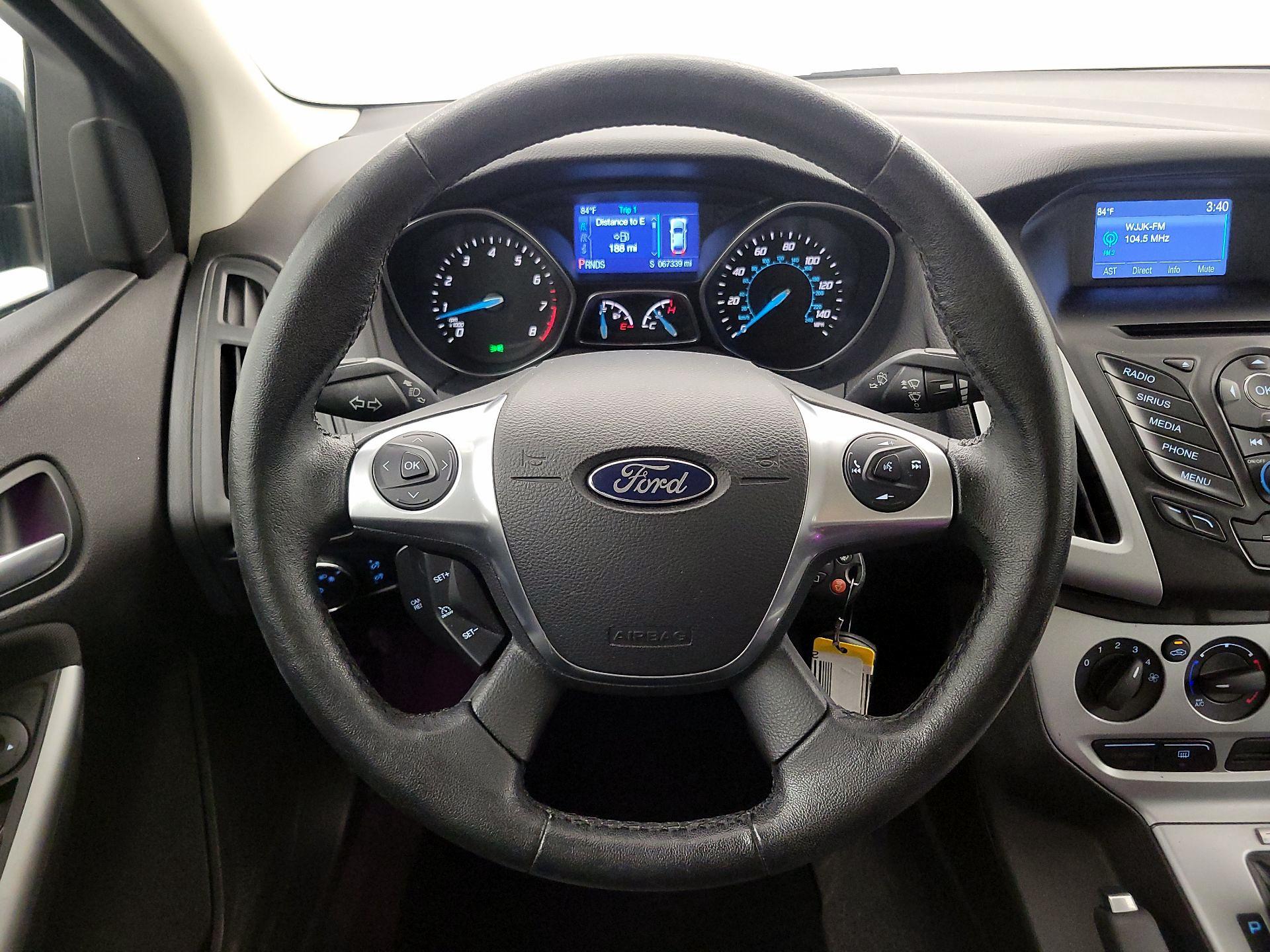 Thumbnail: 2014 Ford Focus - 10