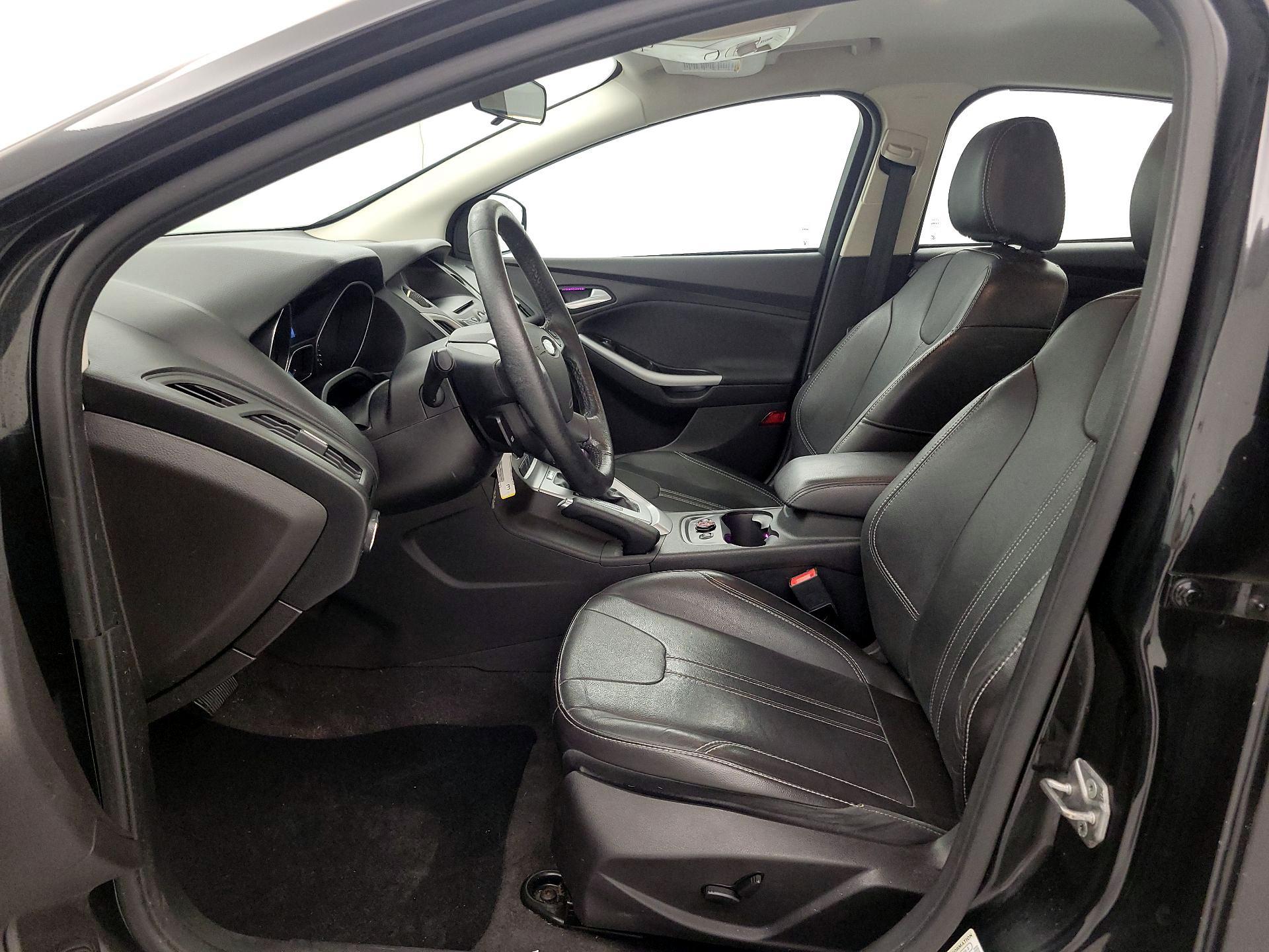 Thumbnail: 2014 Ford Focus - 11