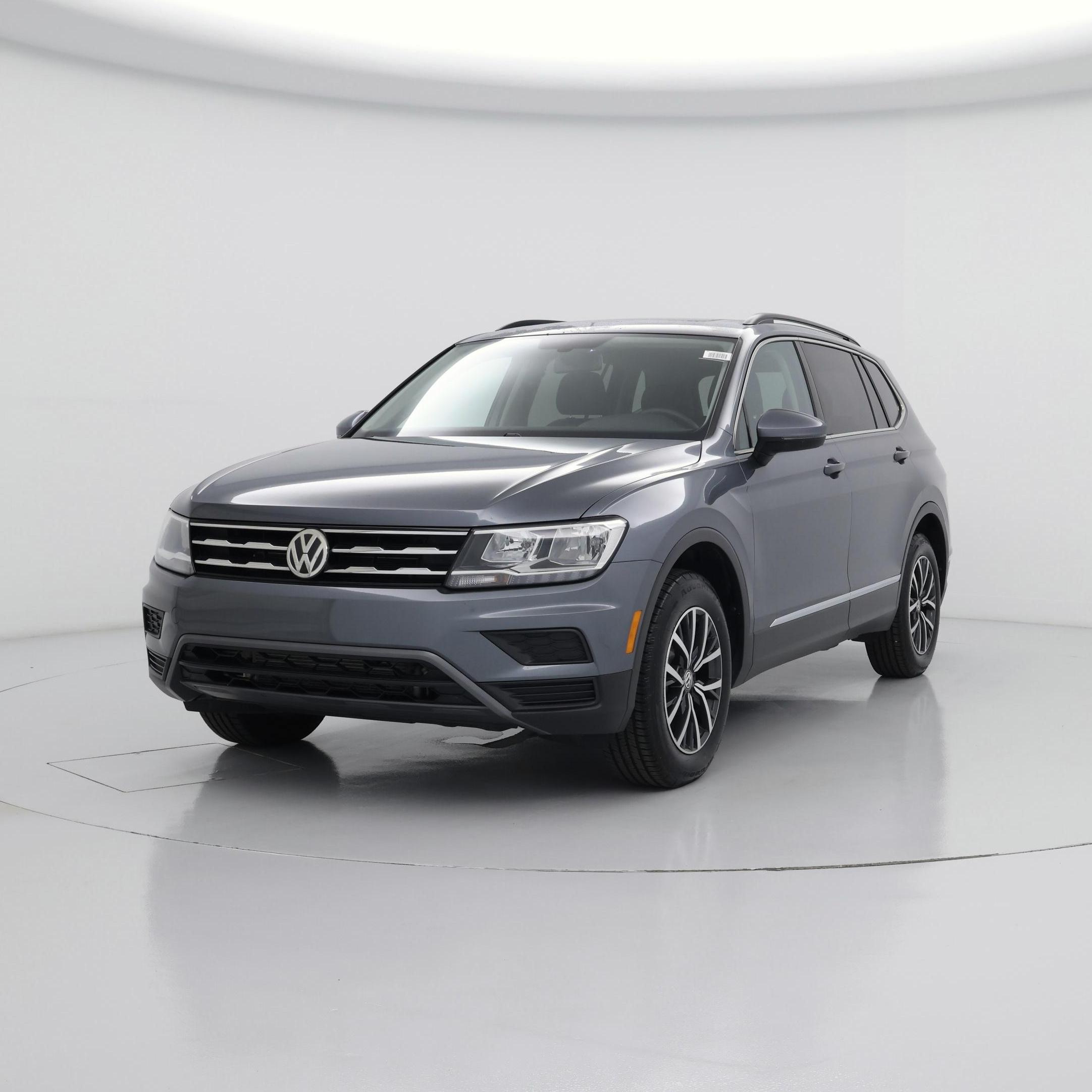 Thumbnail: 2020 Volkswagen Tiguan - 4