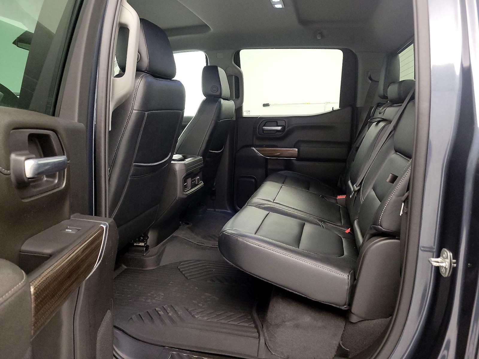 2021 Chevrolet Silverado 1500 LT Trail Boss - Photo 18