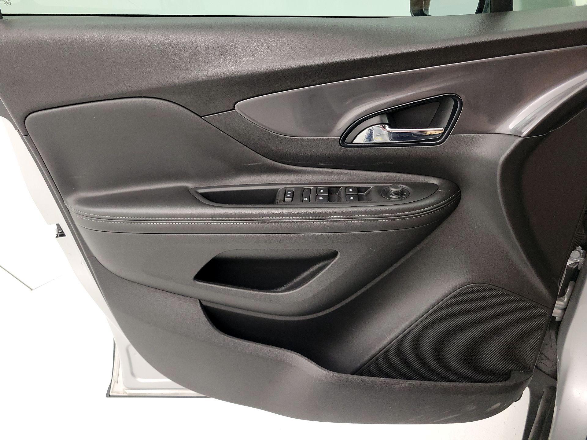 Thumbnail: 2020 Buick Encore - 12