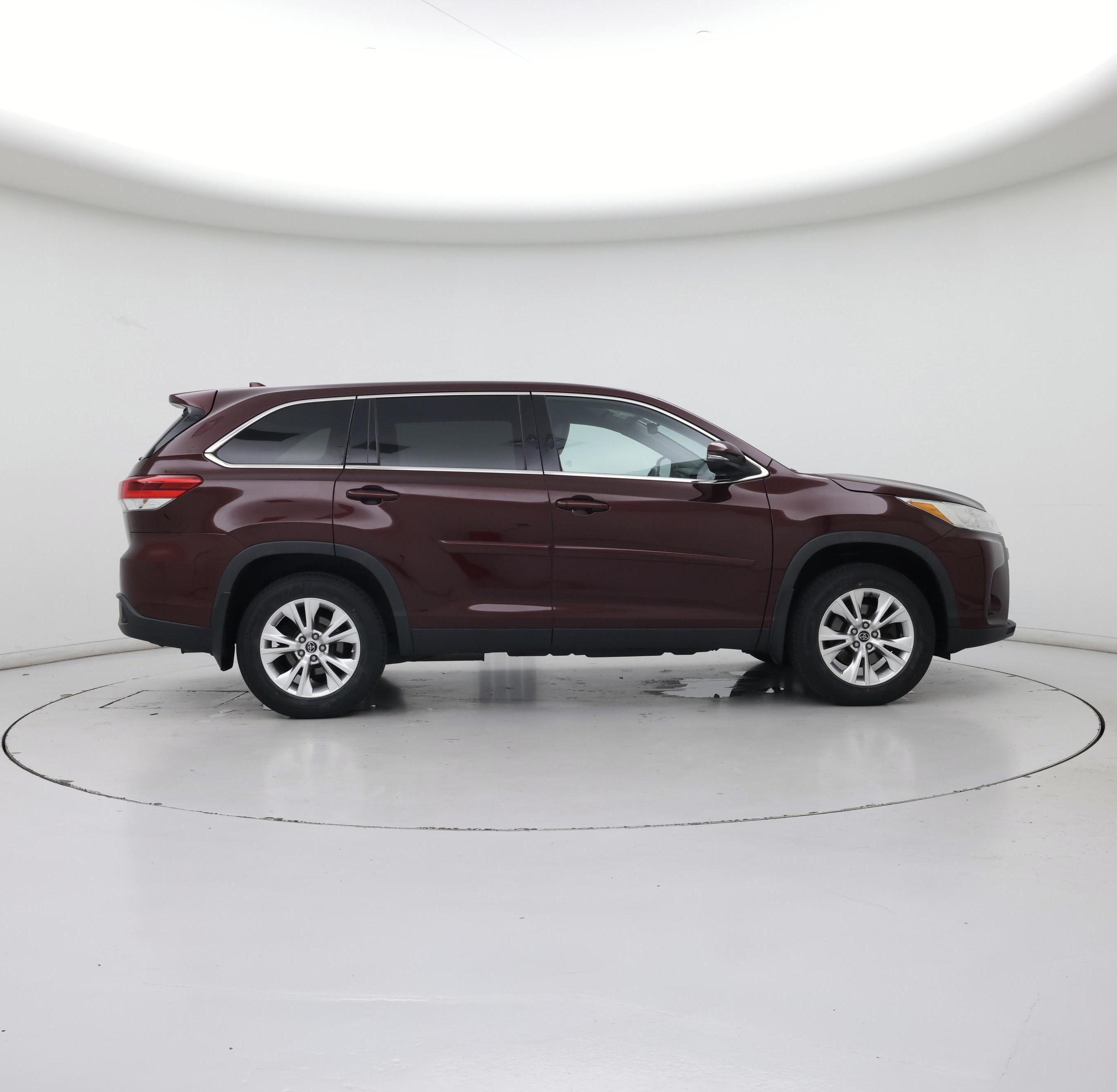 Thumbnail: 2019 Toyota Highlander - 7