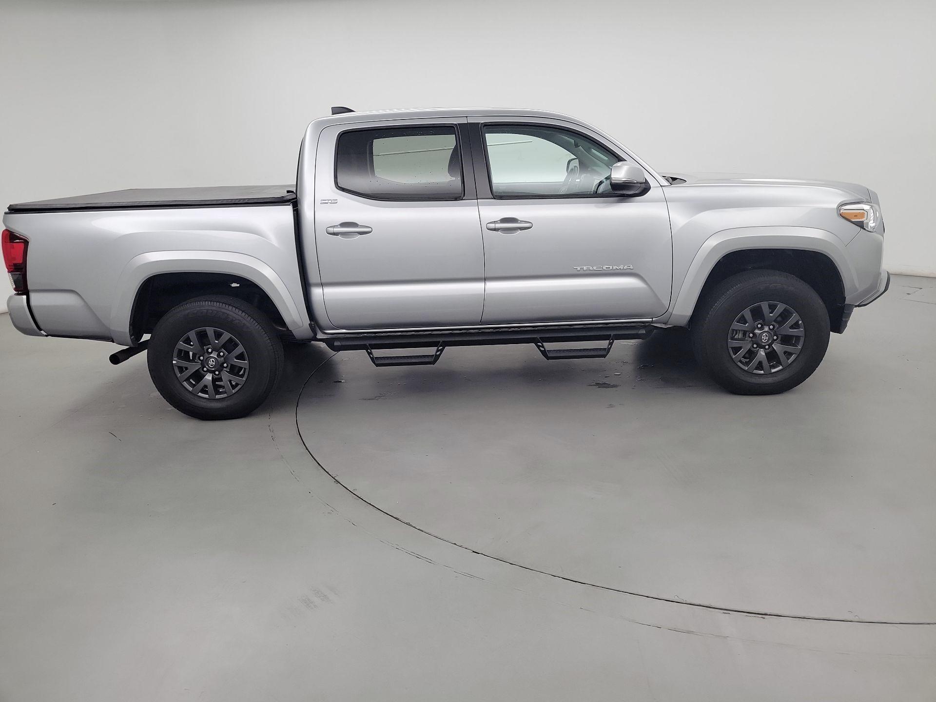 Thumbnail: 2023 Toyota Tacoma - 4