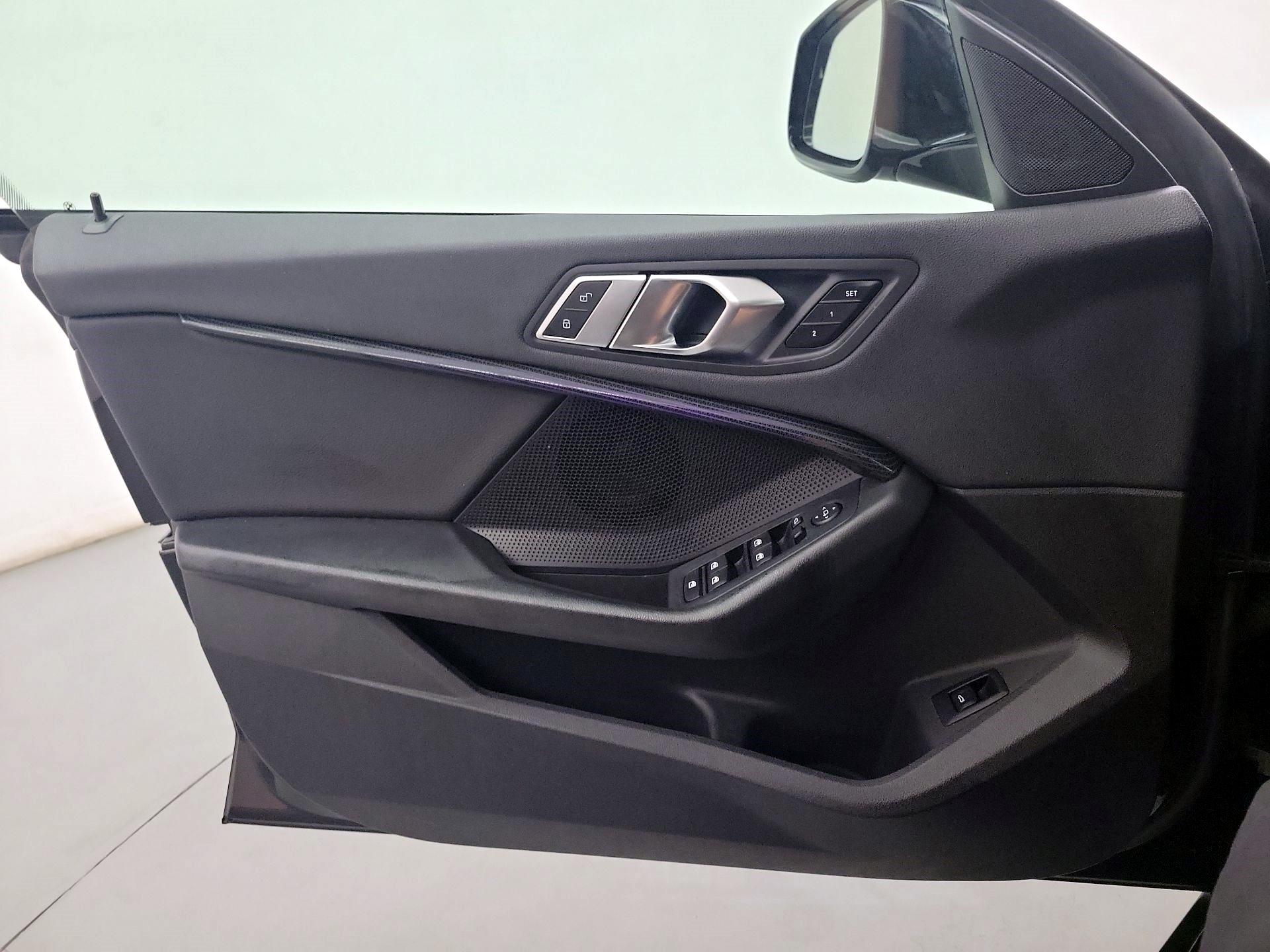 Thumbnail: 2021 BMW 2 Series - 10
