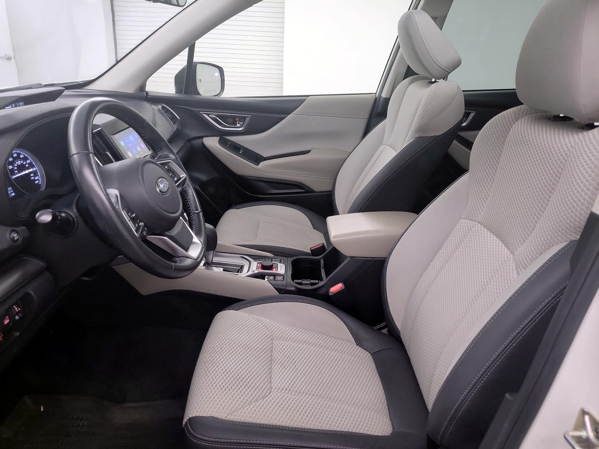 Thumbnail: 2020 Subaru Forester - 9
