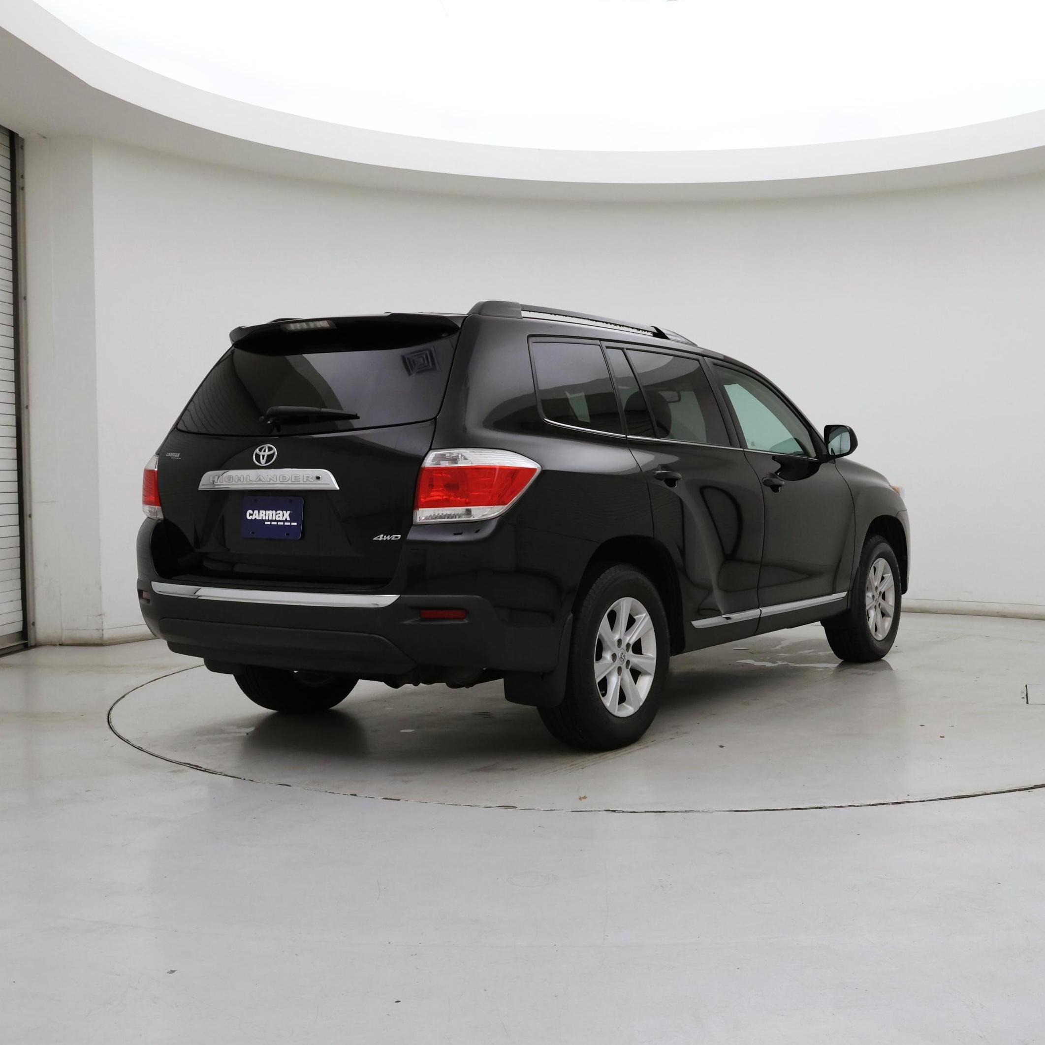 Thumbnail: 2013 Toyota Highlander - 8