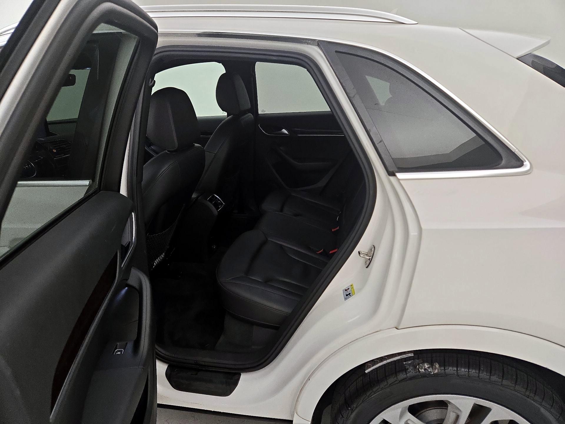 Thumbnail: 2016 Audi Q3 - 17