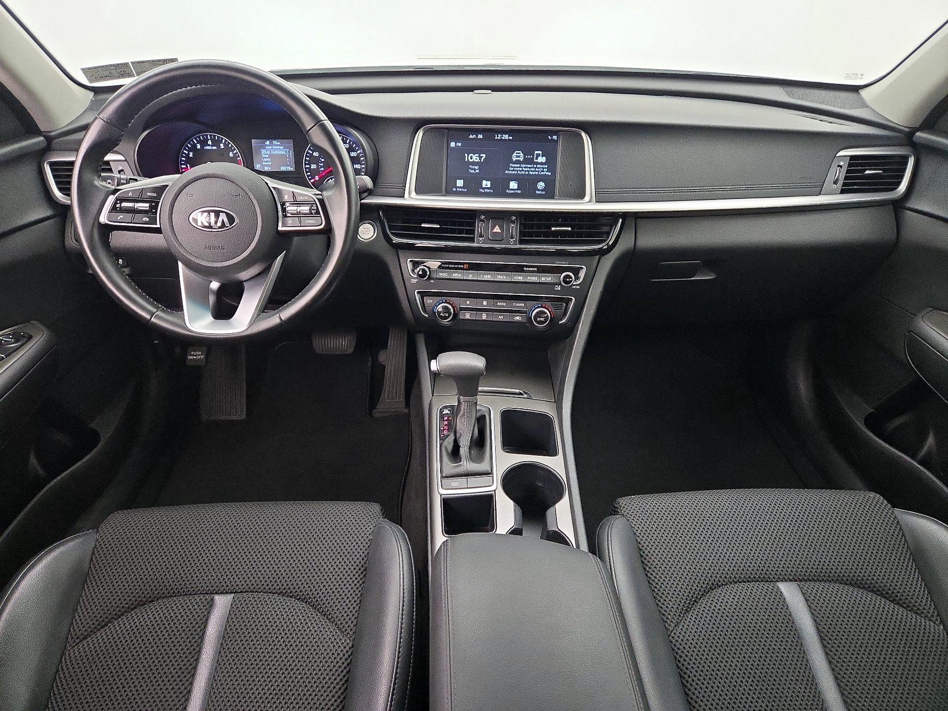 Thumbnail: 2019 Kia Optima - 9