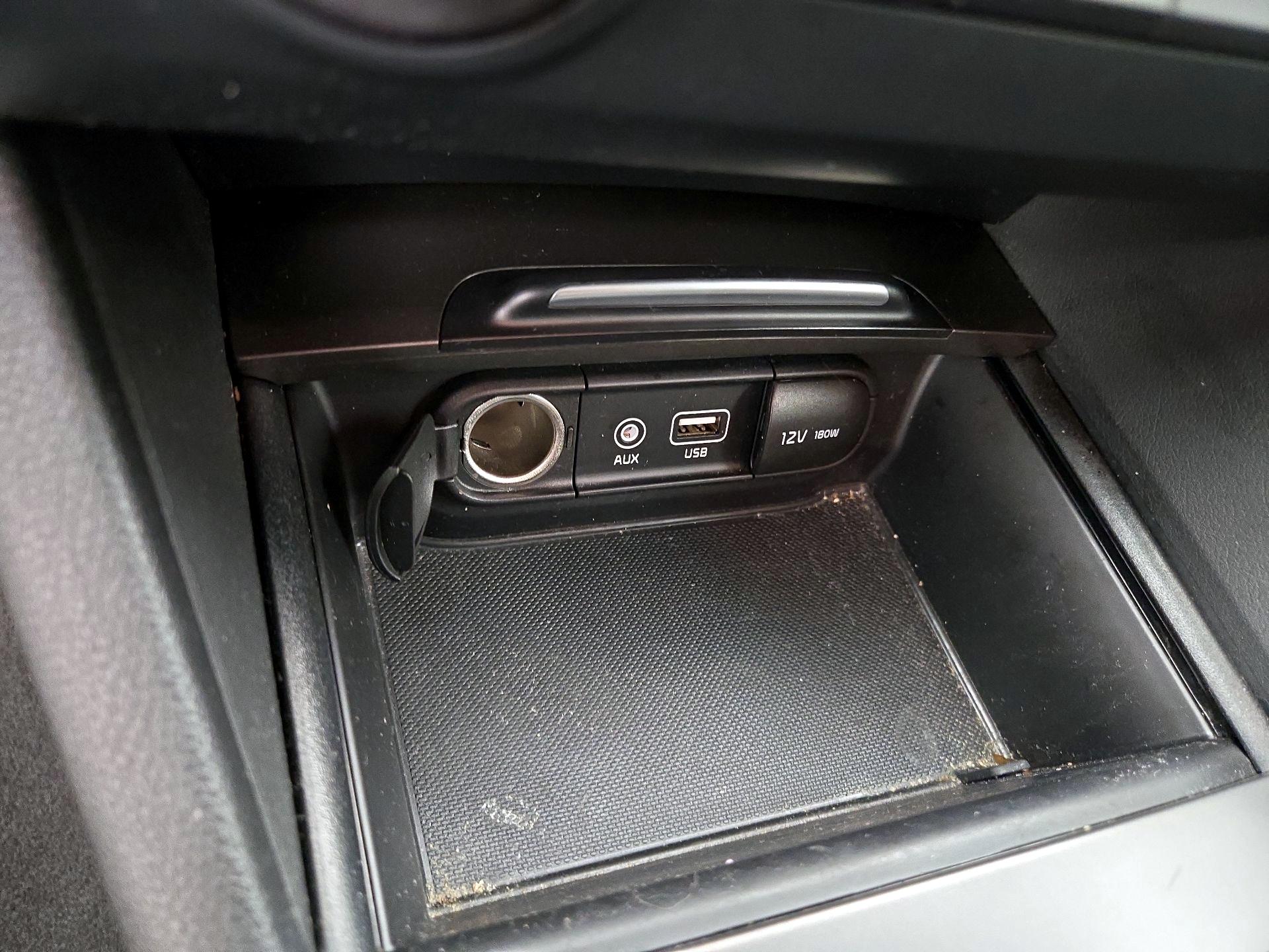 Thumbnail: 2019 Kia Optima - 18