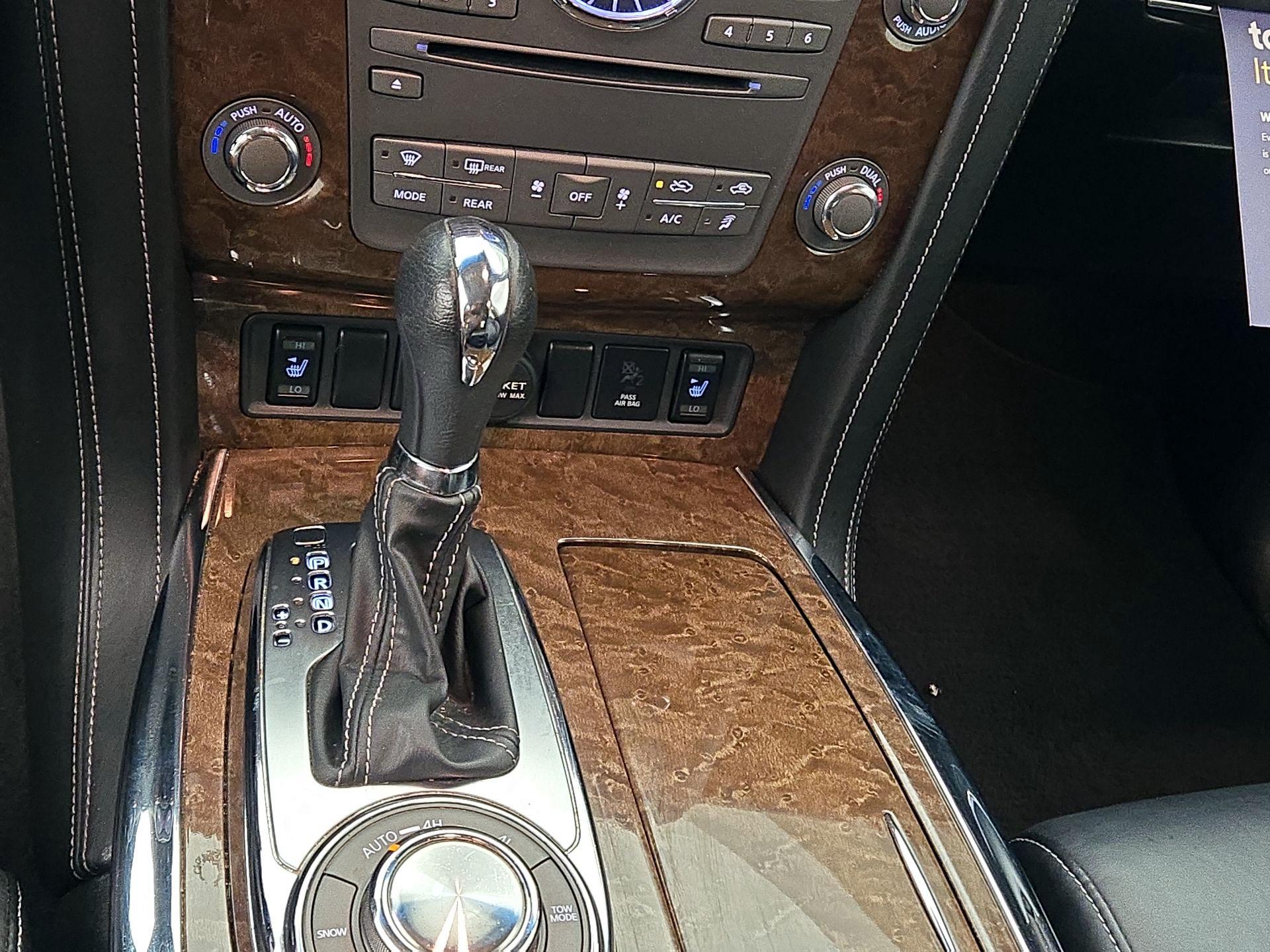 Thumbnail: 2017 INFINITI QX80 - 16