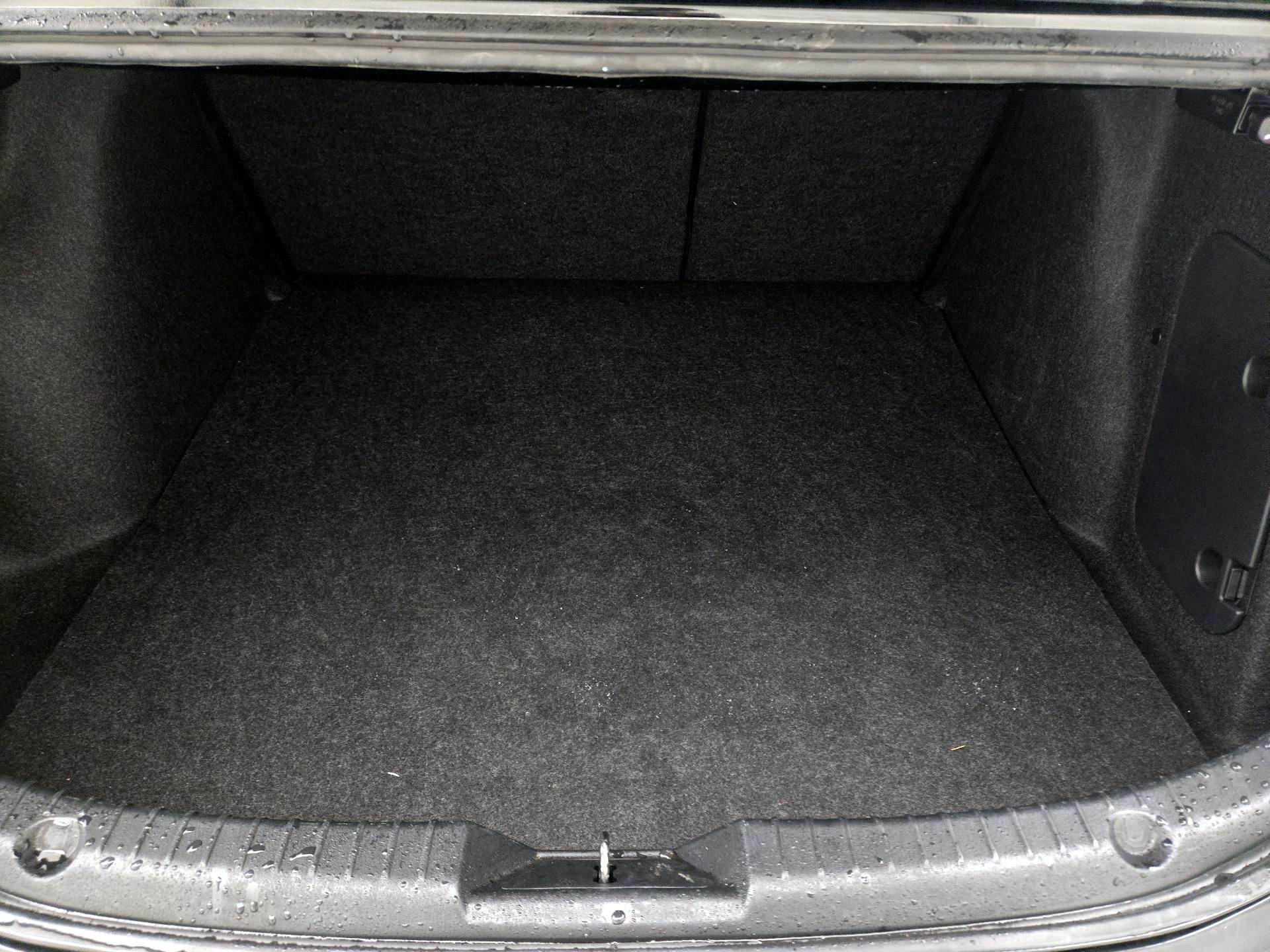 Thumbnail: 2015 Mazda Mazda3 - 20