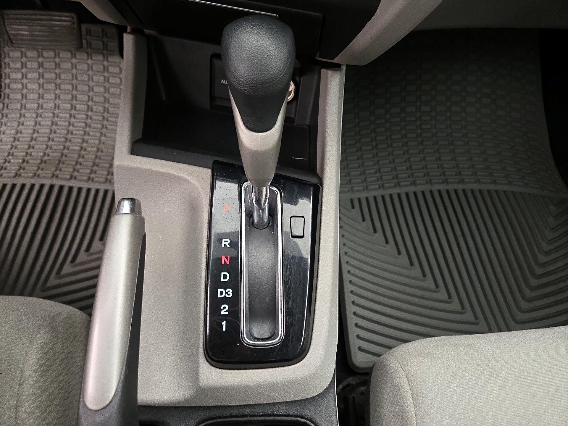 Thumbnail: 2013 Honda Civic - 16