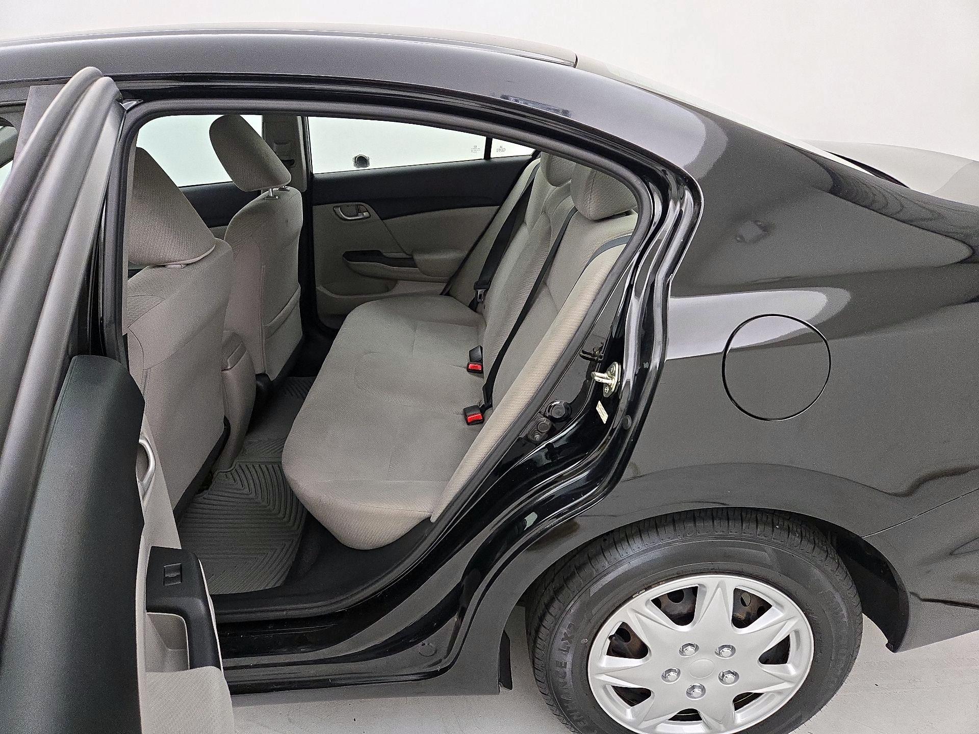 Thumbnail: 2013 Honda Civic - 17