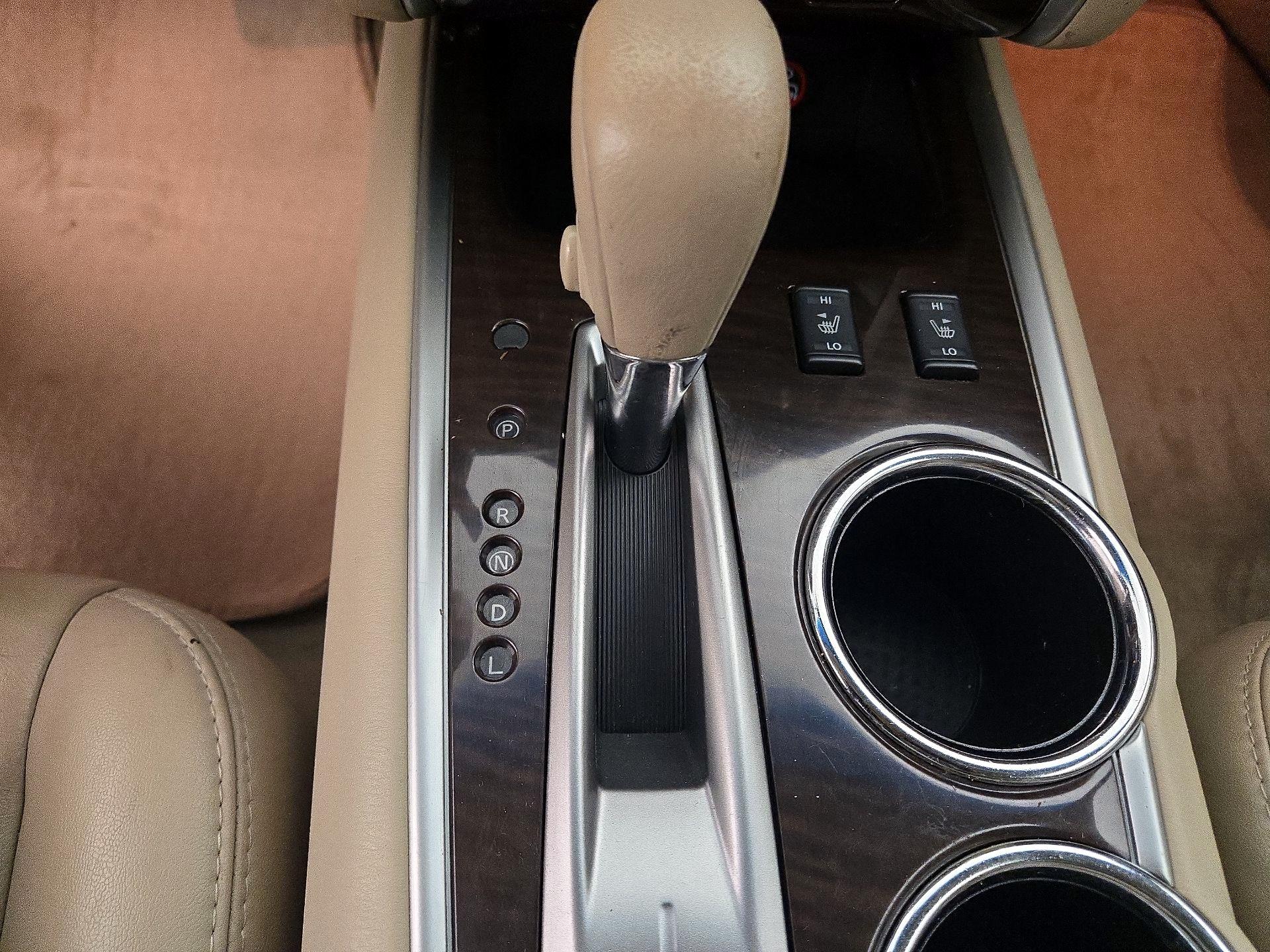 Thumbnail: 2014 Nissan Pathfinder - 17
