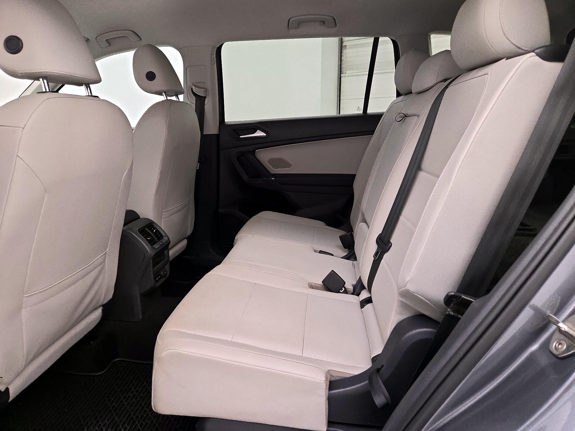 Thumbnail: 2020 Volkswagen Tiguan - 19