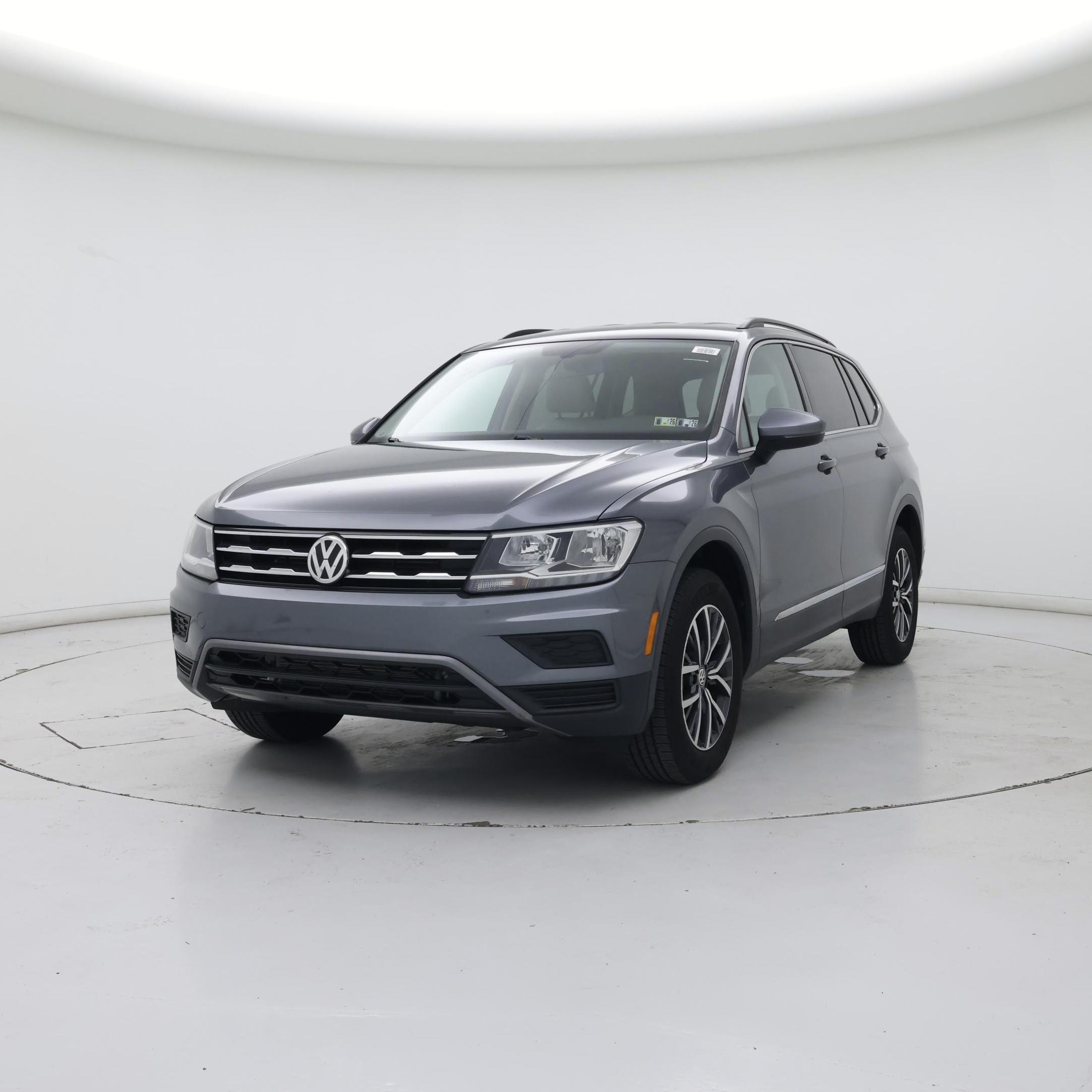 Thumbnail: 2020 Volkswagen Tiguan - 4