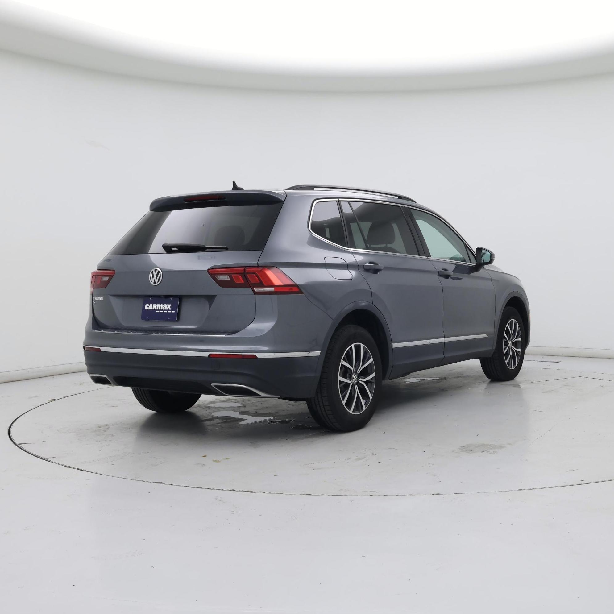 Thumbnail: 2020 Volkswagen Tiguan - 8
