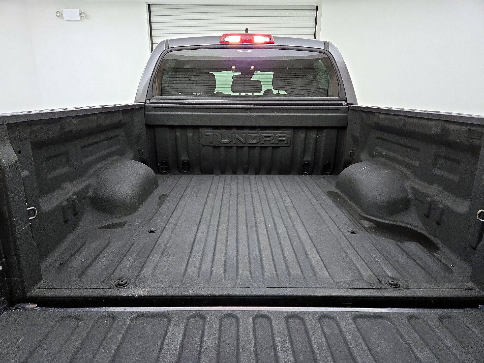 Thumbnail: 2020 Toyota Tundra - 20