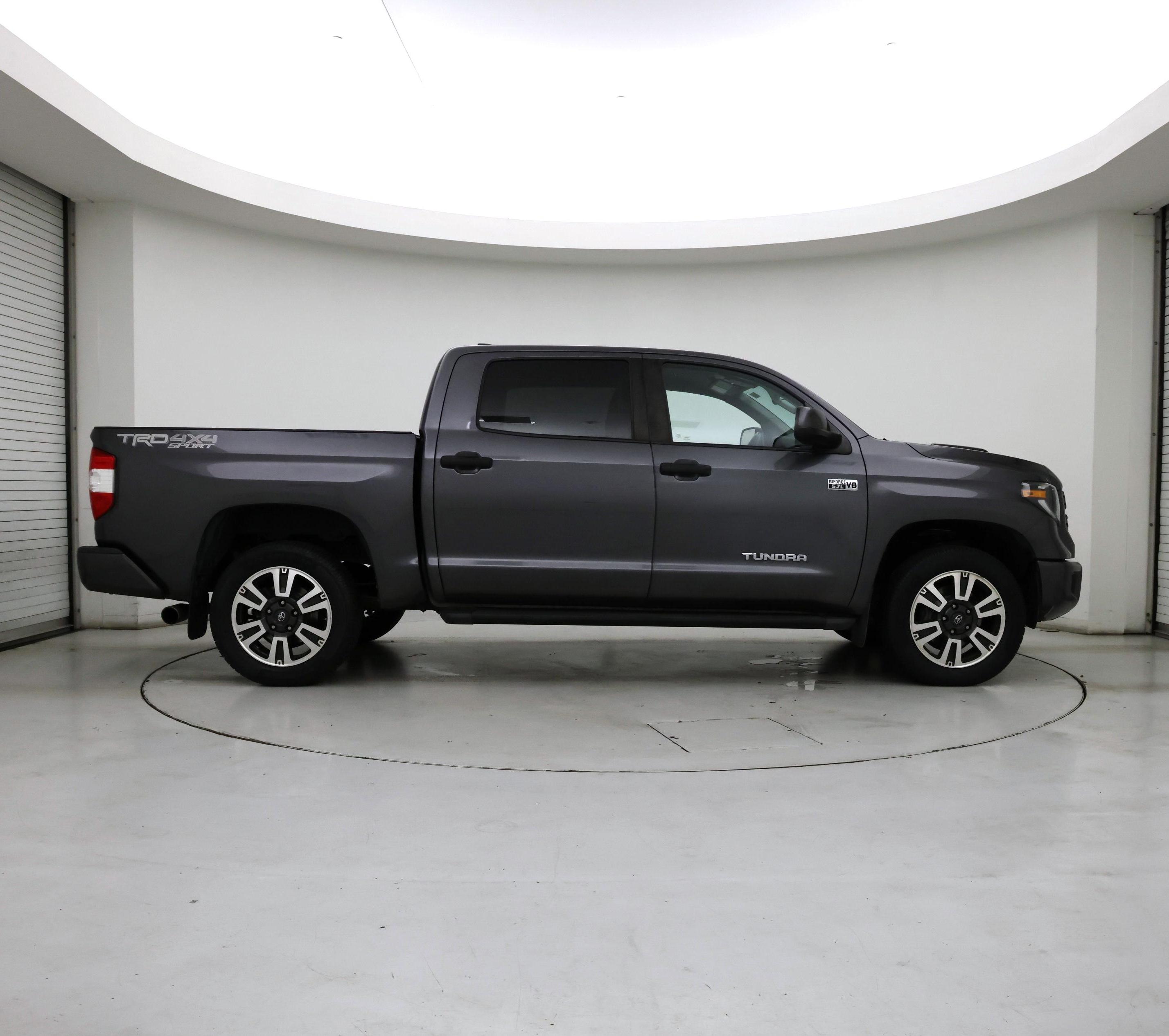 Thumbnail: 2020 Toyota Tundra - 7
