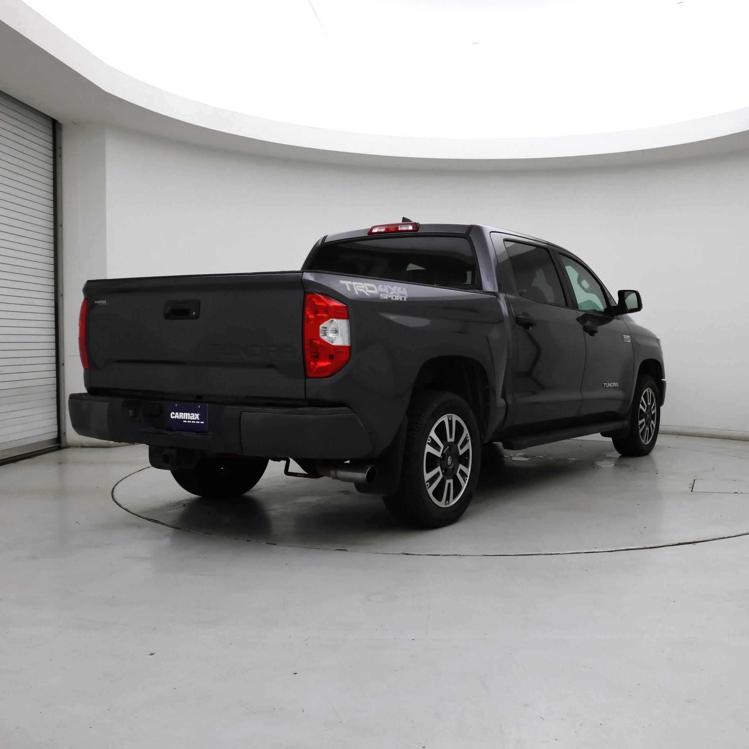 Thumbnail: 2020 Toyota Tundra - 8