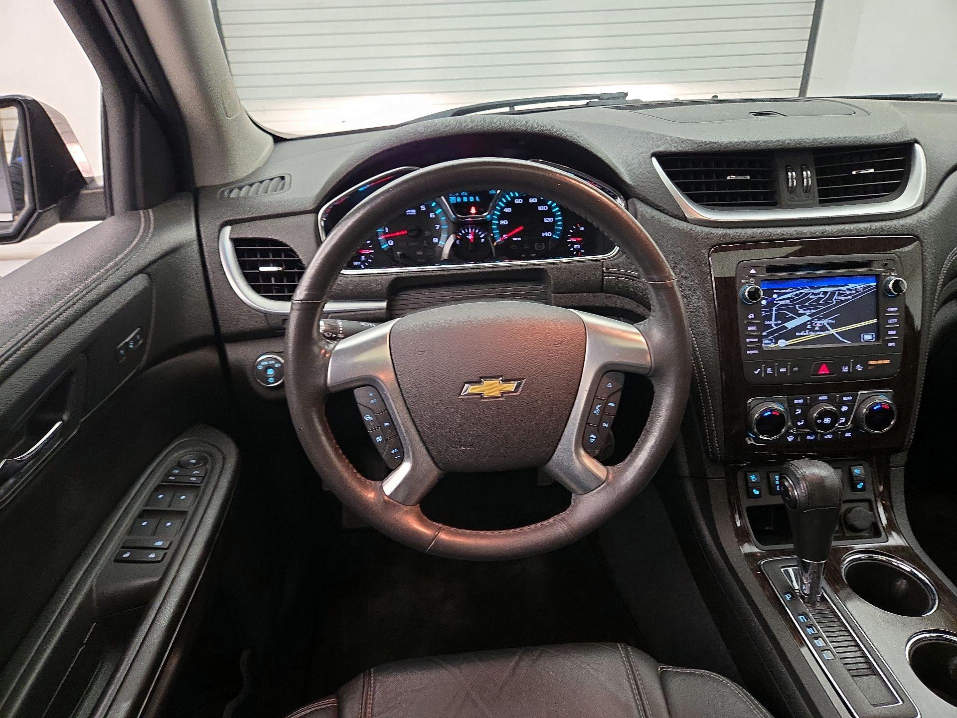 Thumbnail: 2015 Chevrolet Traverse - 10