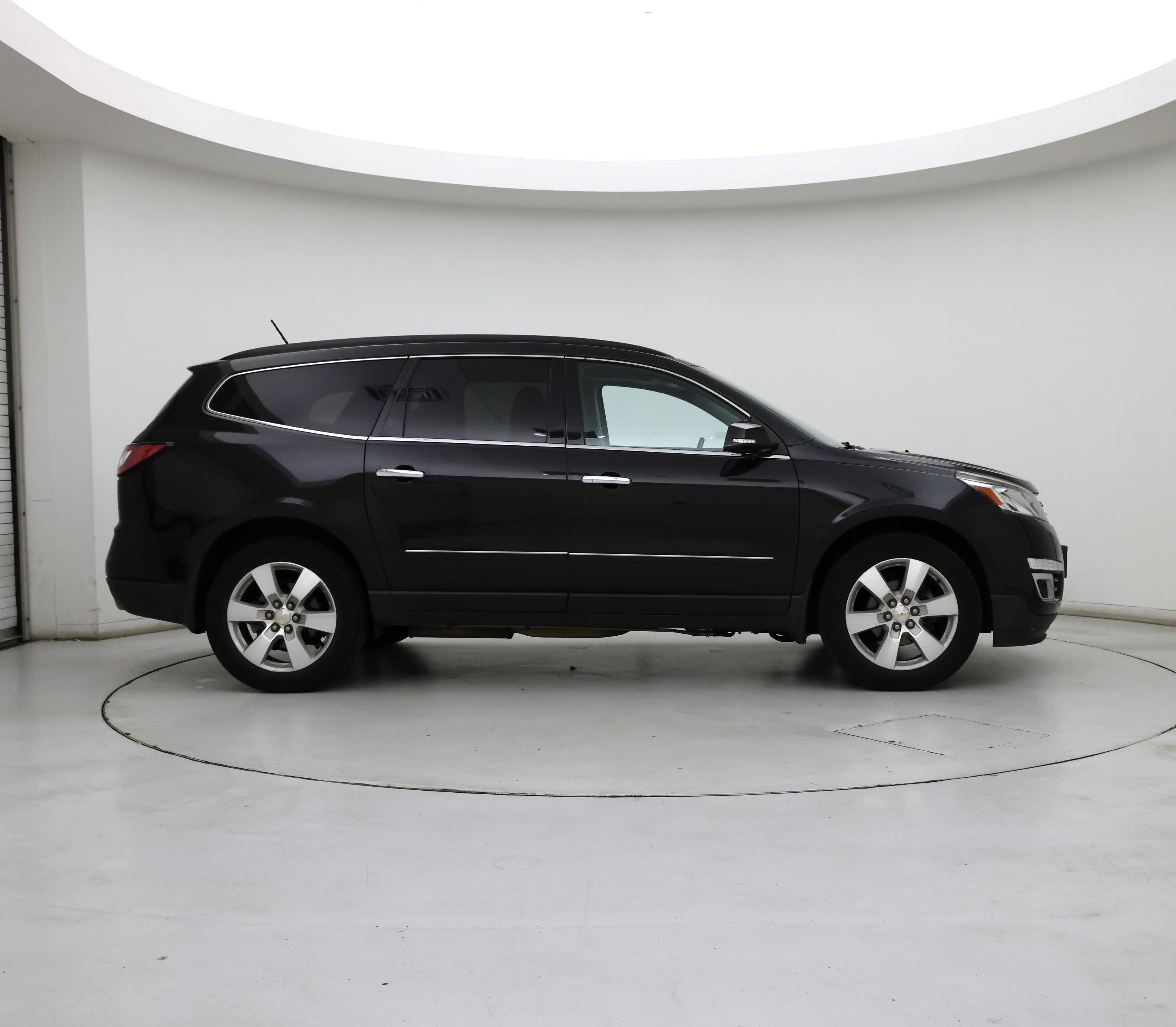 Thumbnail: 2015 Chevrolet Traverse - 7